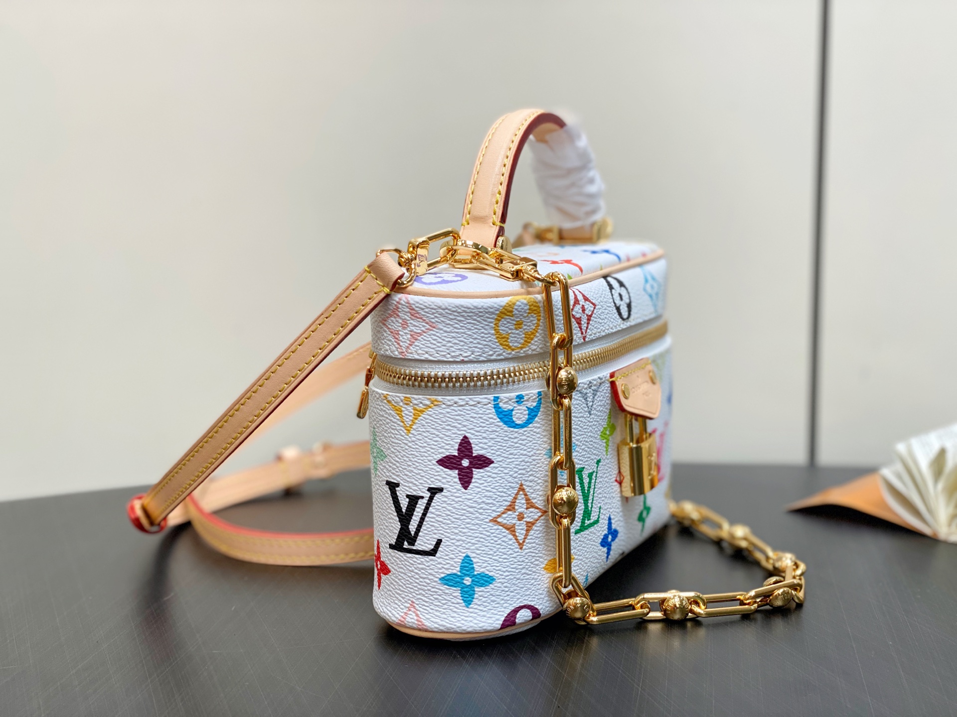 Louis Vuitton X TM Vanity Chain Pouch(11.5 x 6.5 x 19CM)