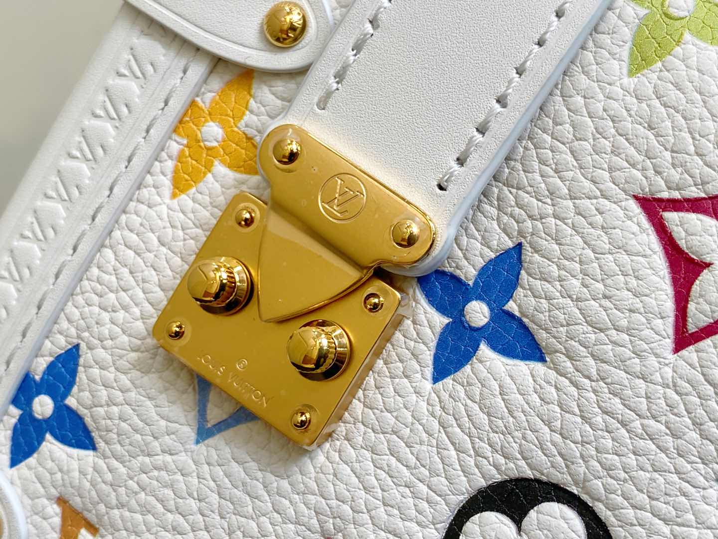 Louis Vuitton x TM Side Trunk Bag (23.5 x 16.0 x 8.5CM)