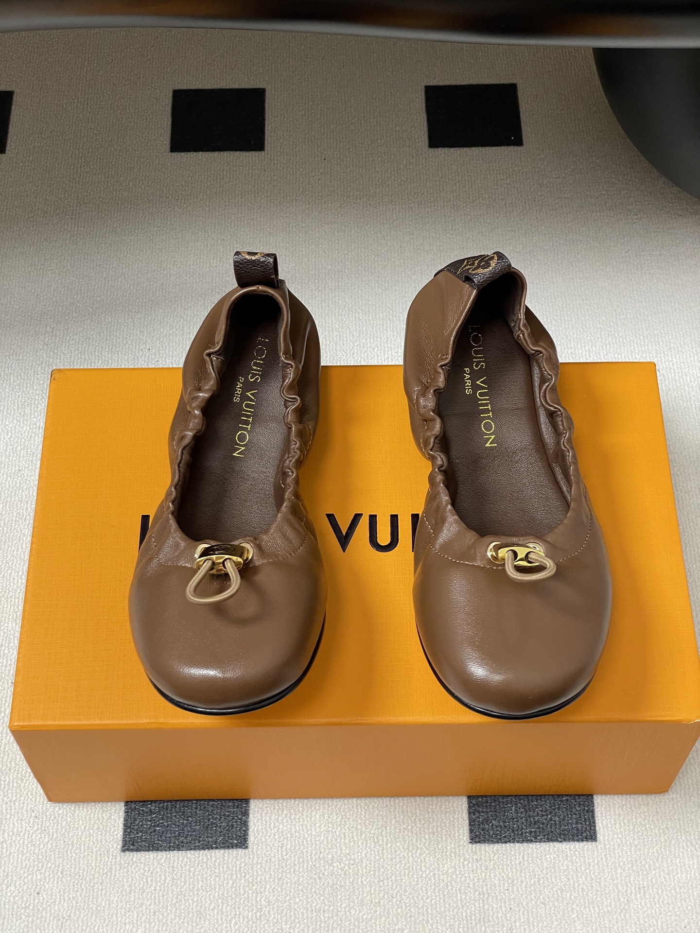 Louis Vuitton LV Nolita Ballet Flat(EU35-41)