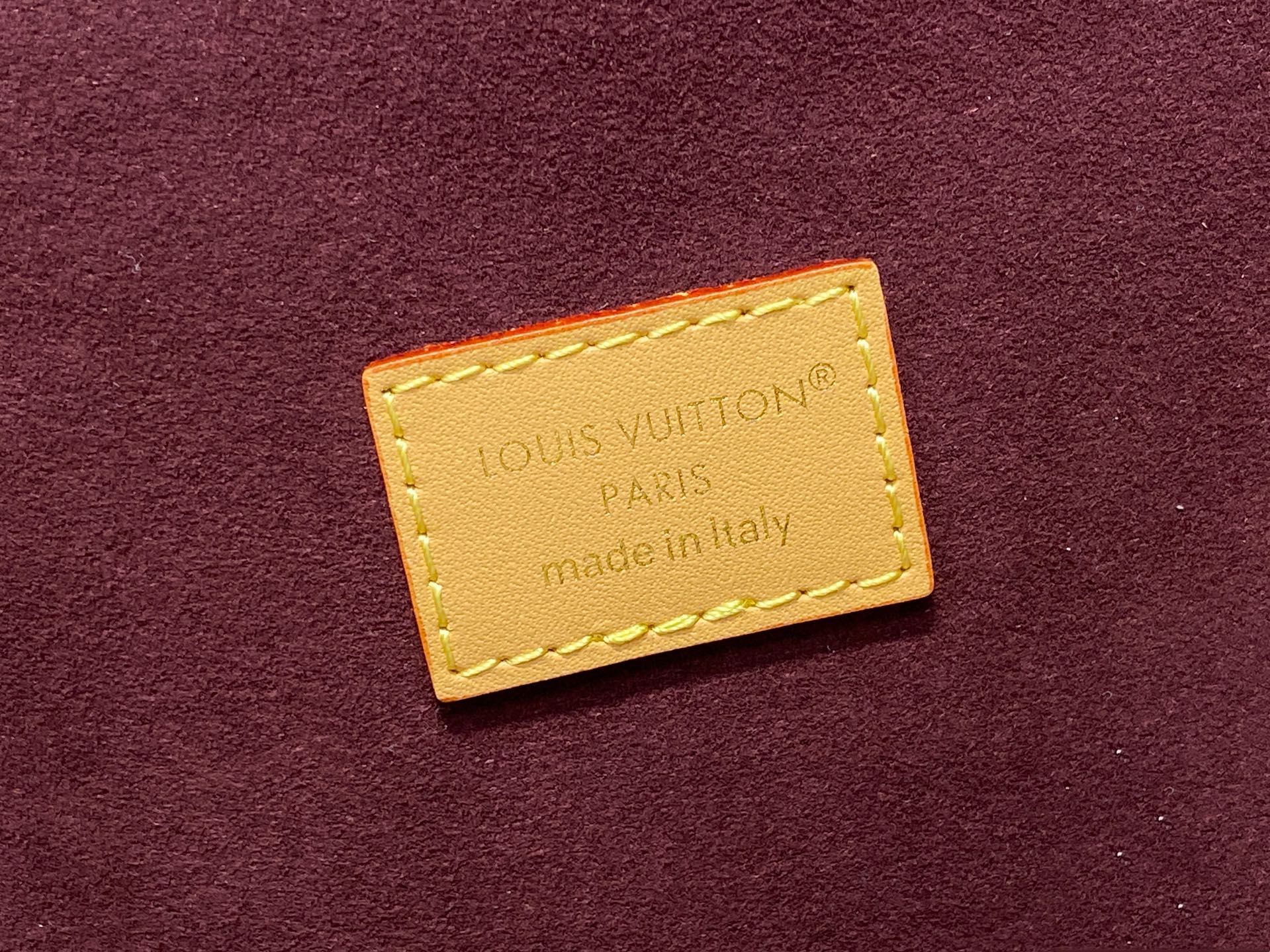 Louis Vuitton Hide Away Bag (36 x 26 x 18CM)