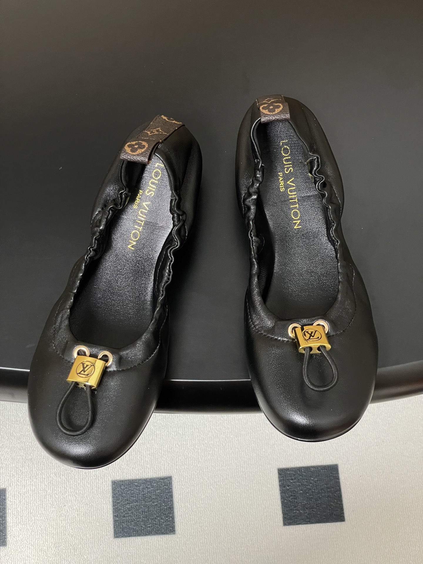 Louis Vuitton LV Nolita Ballet Flat(EU35-41)