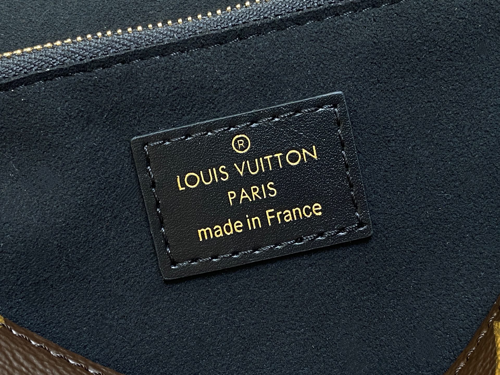 Louis Vuitton Trunkie Bag (27 x 16 x 8CM)