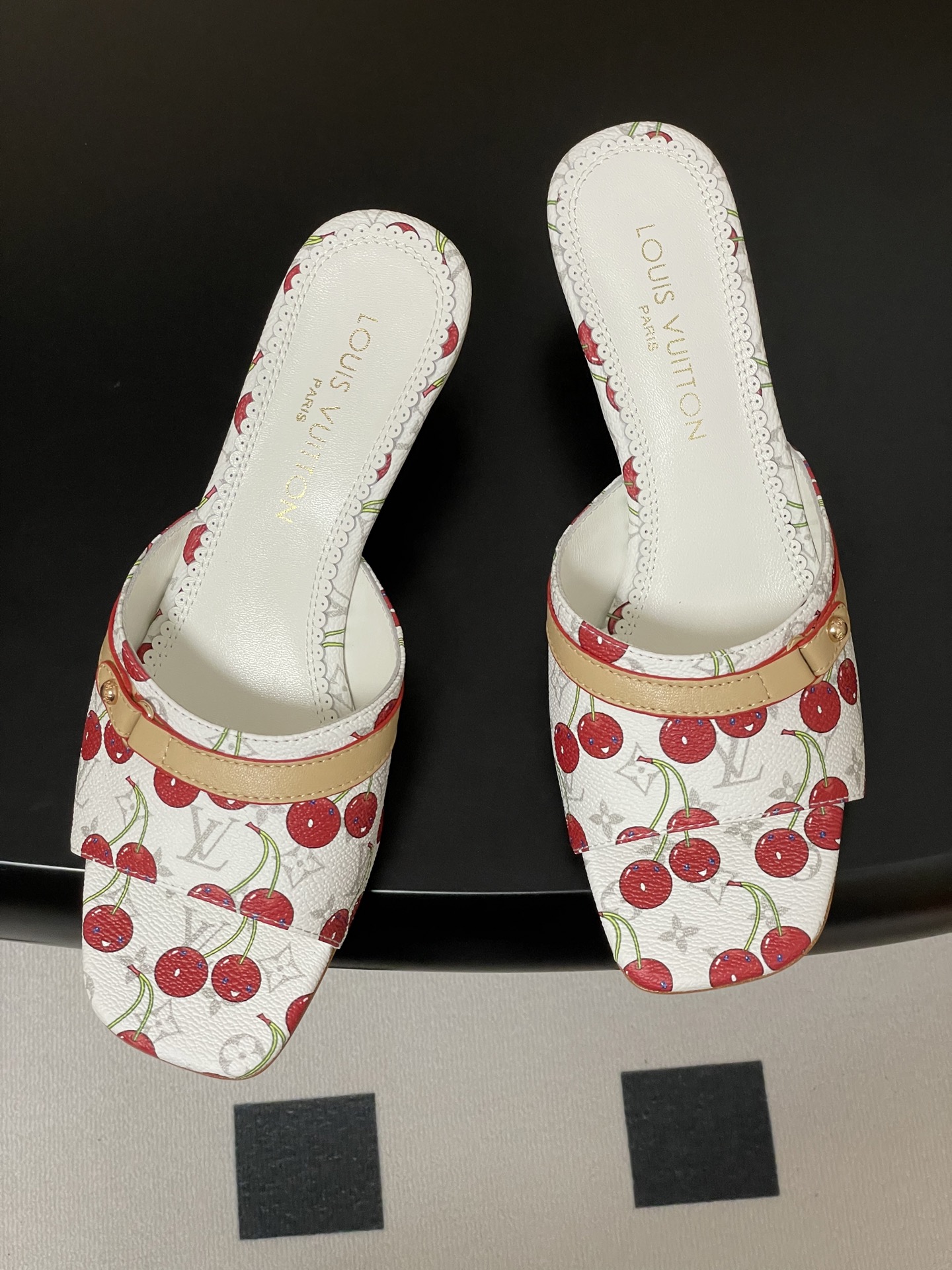 Louis Vuitton X TM Slides(EU35-41)