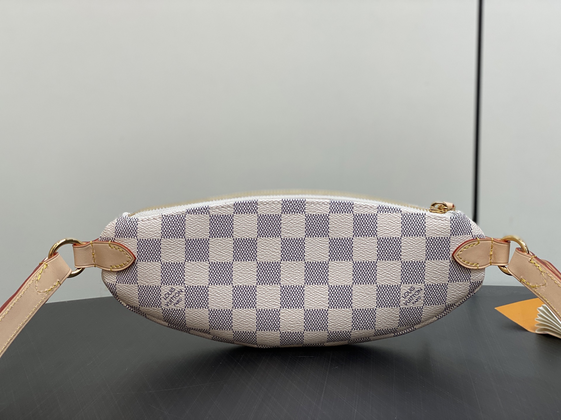 Louis Vuitton Keepit Waist Bag (12 x 6 x 29CM)