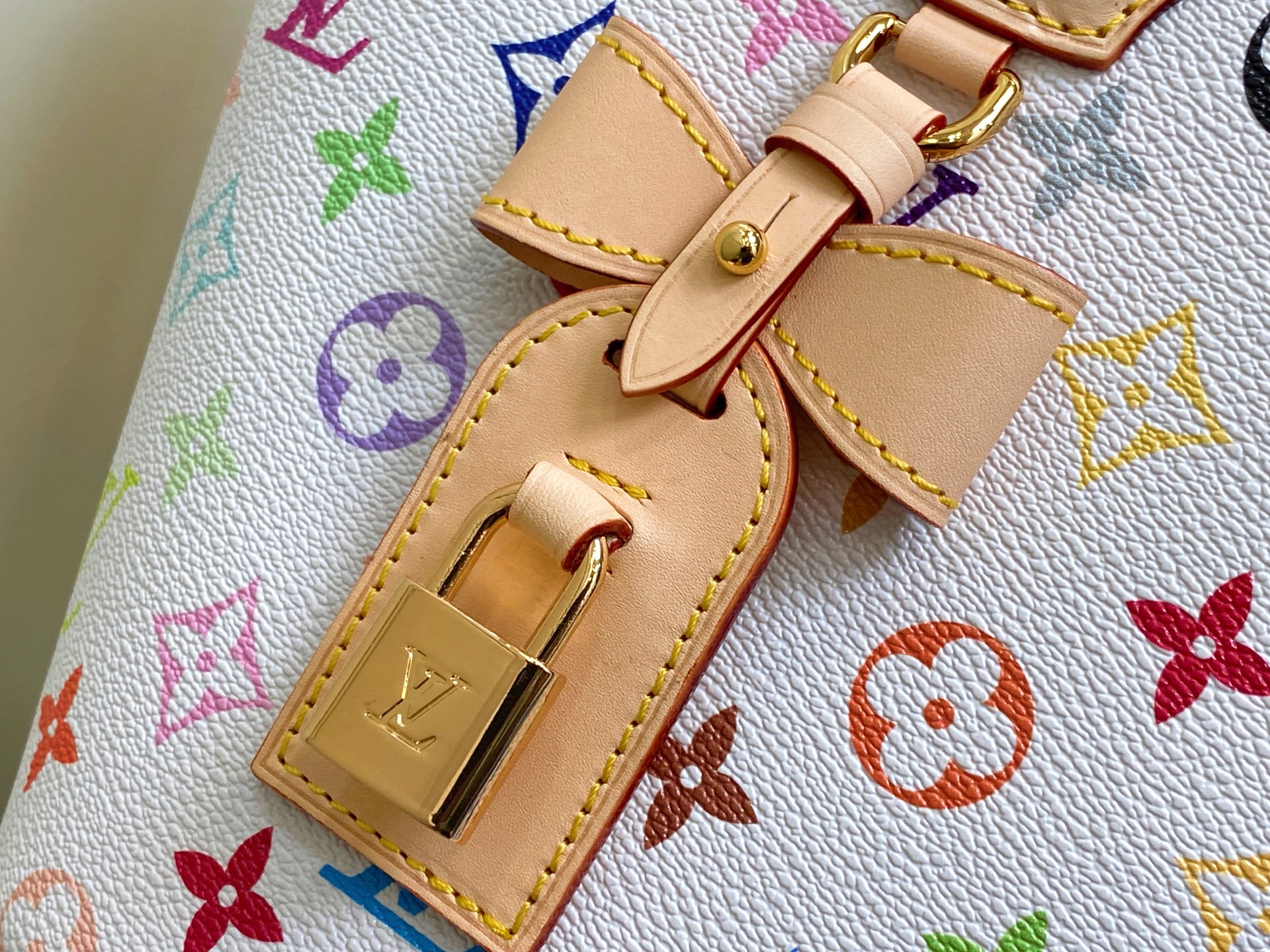 Louis Vuitton Rivage BB Bag (18 x 7 x 12CM)