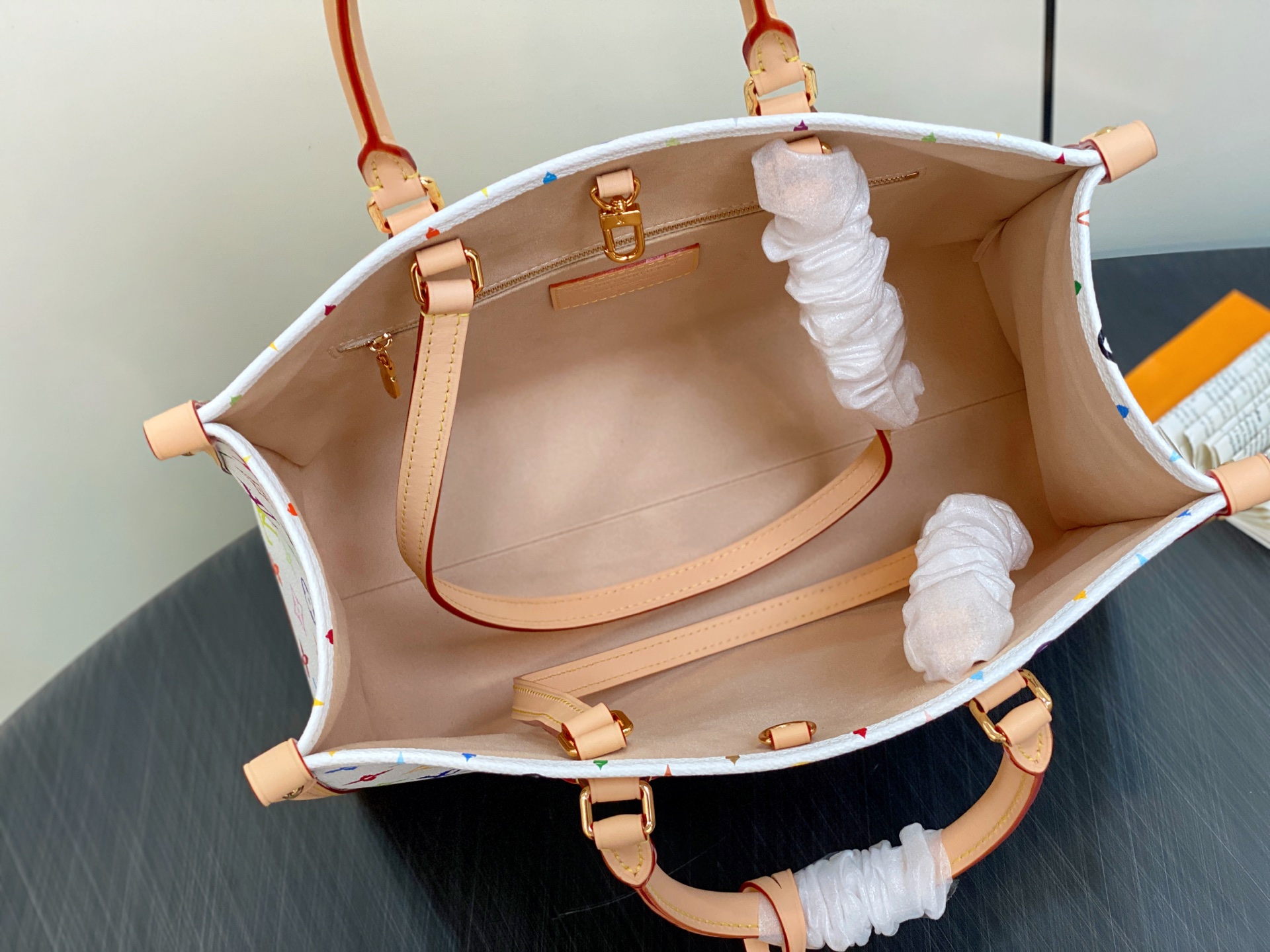 Louis Vuitton X TM Onthego MM-35 x 27 x 14CM