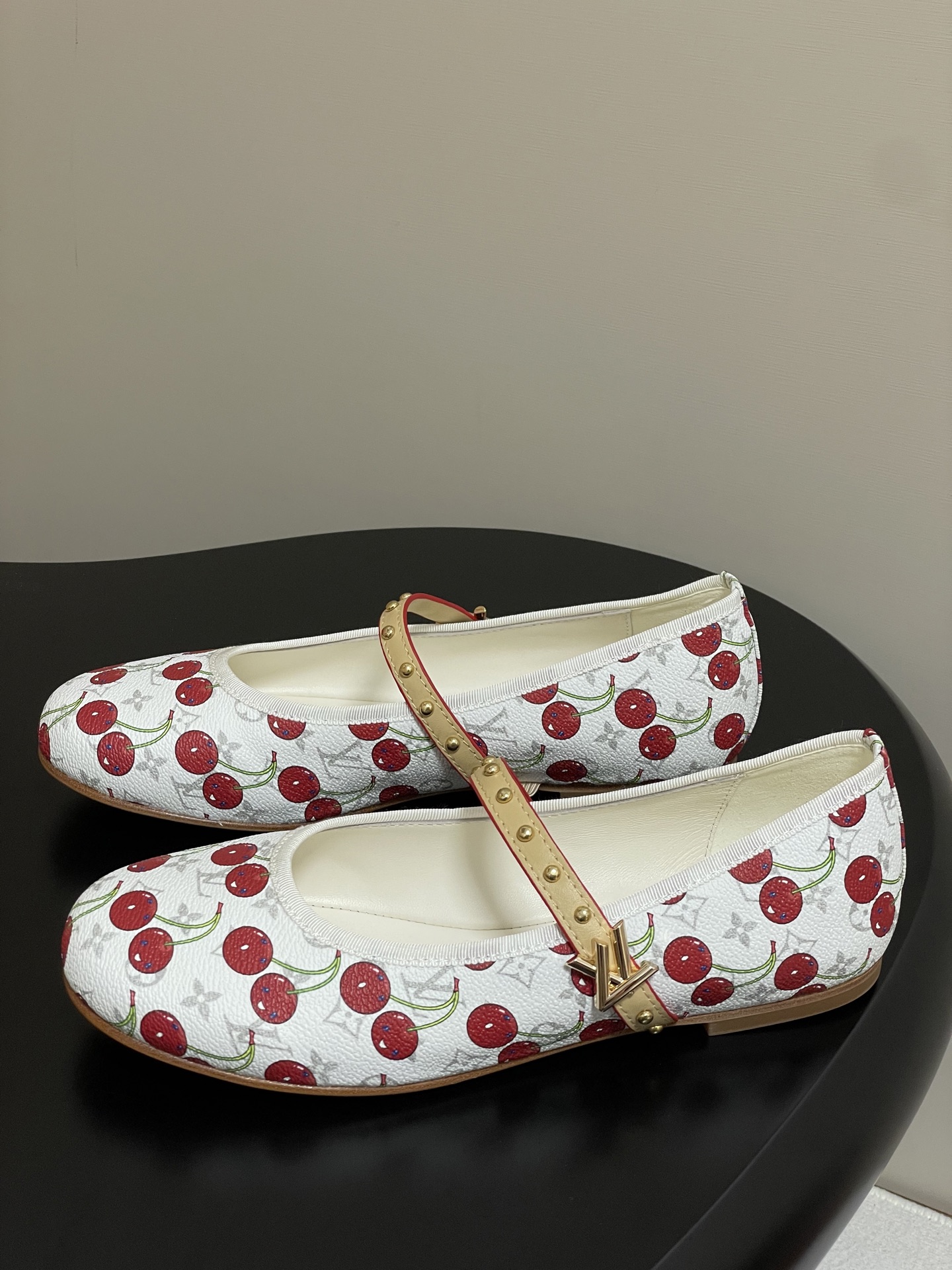 Louis Vuitton Mary Jane Shoes(EU35-41)