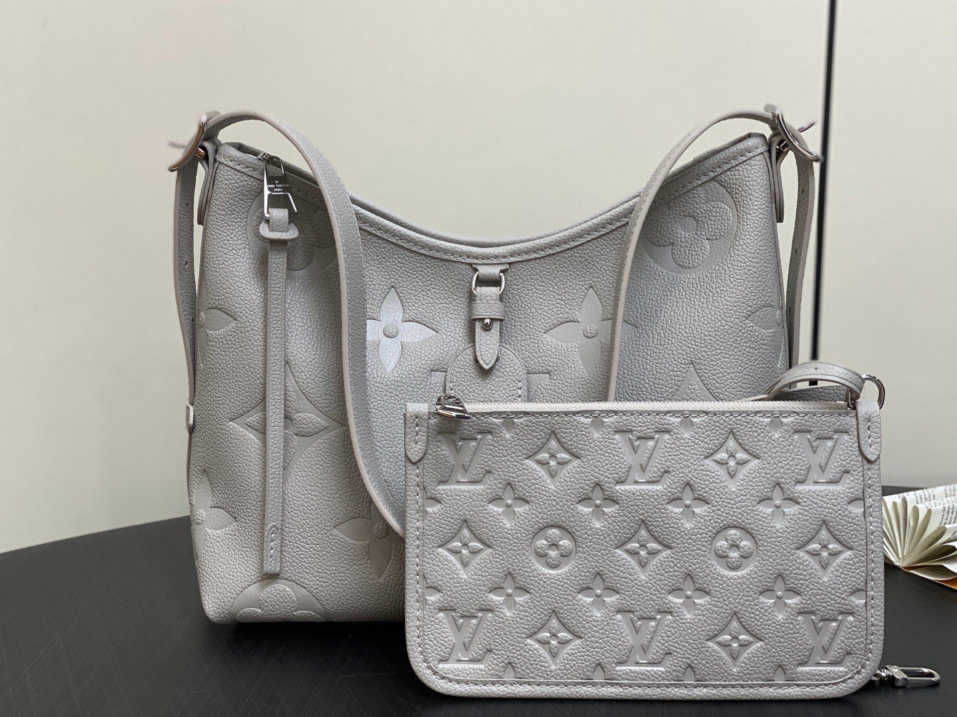 Louis Vuitton CarryAll Bag (29 x 24 x 12 CM)