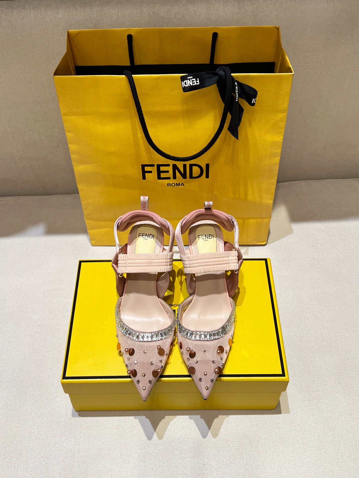 Fendi 2025ss Colibri Heel(EU35-41)