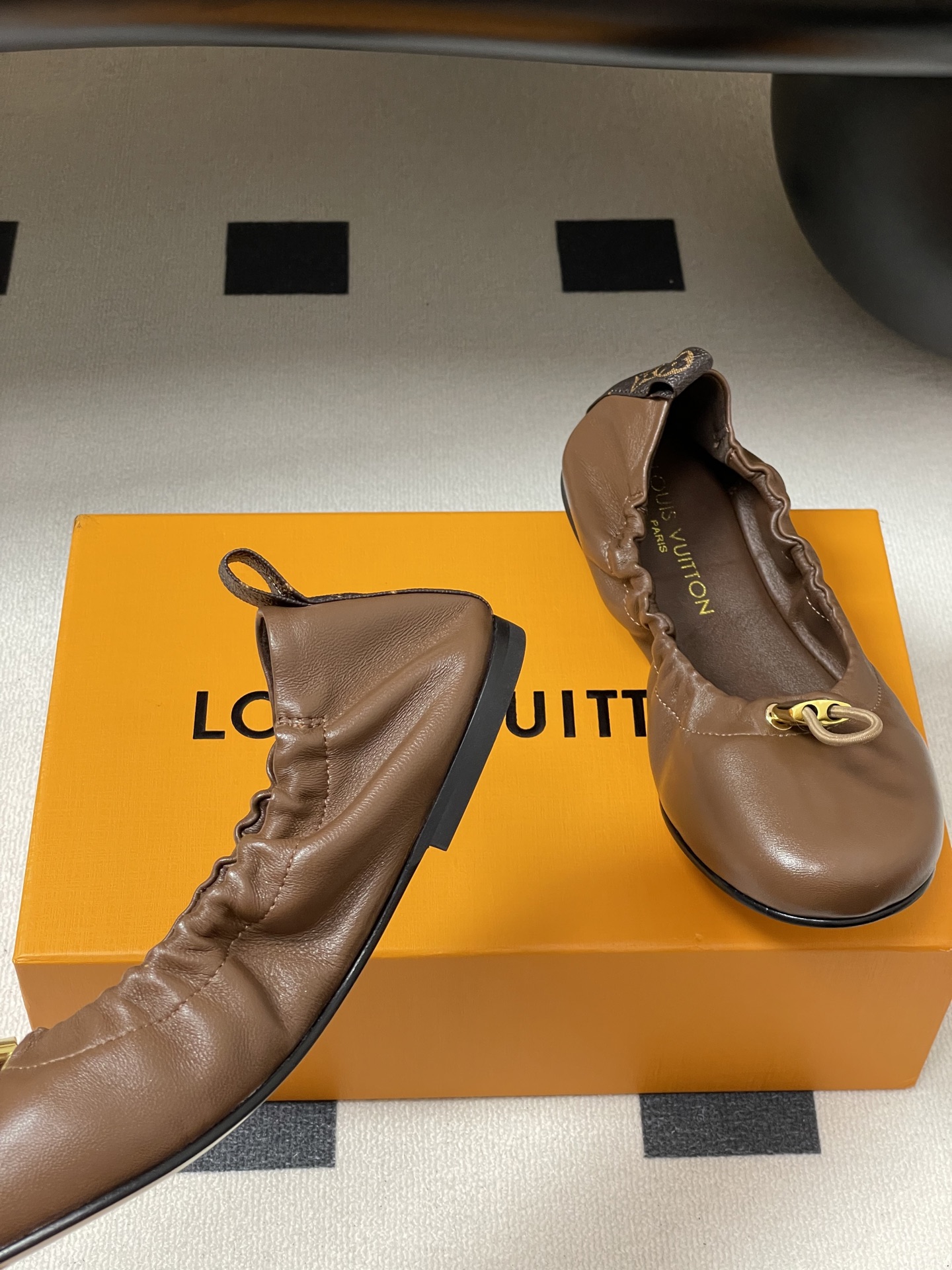 Louis Vuitton LV Nolita Ballet Flat(EU35-41)