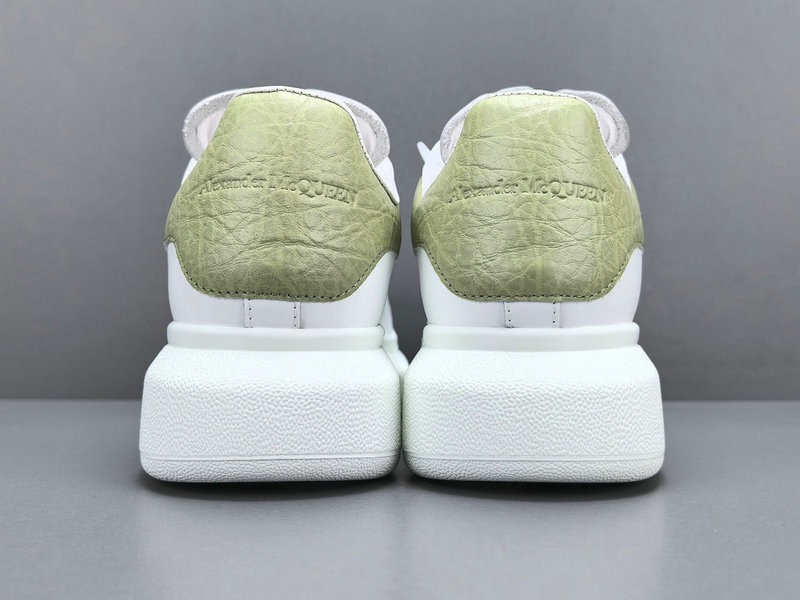 Alexander McQueen Sneaker