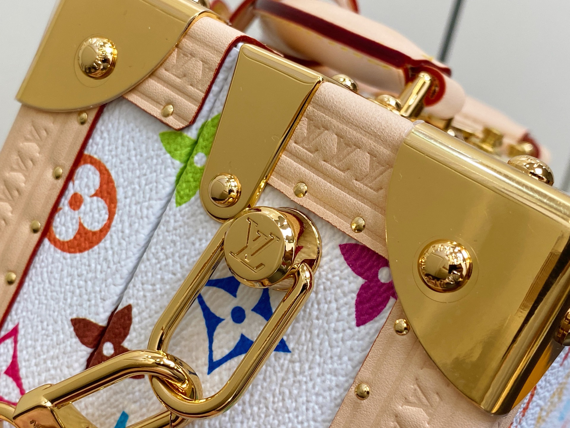 Louis Vuitton x TM Box Bag (22.5x17.5x11CM)