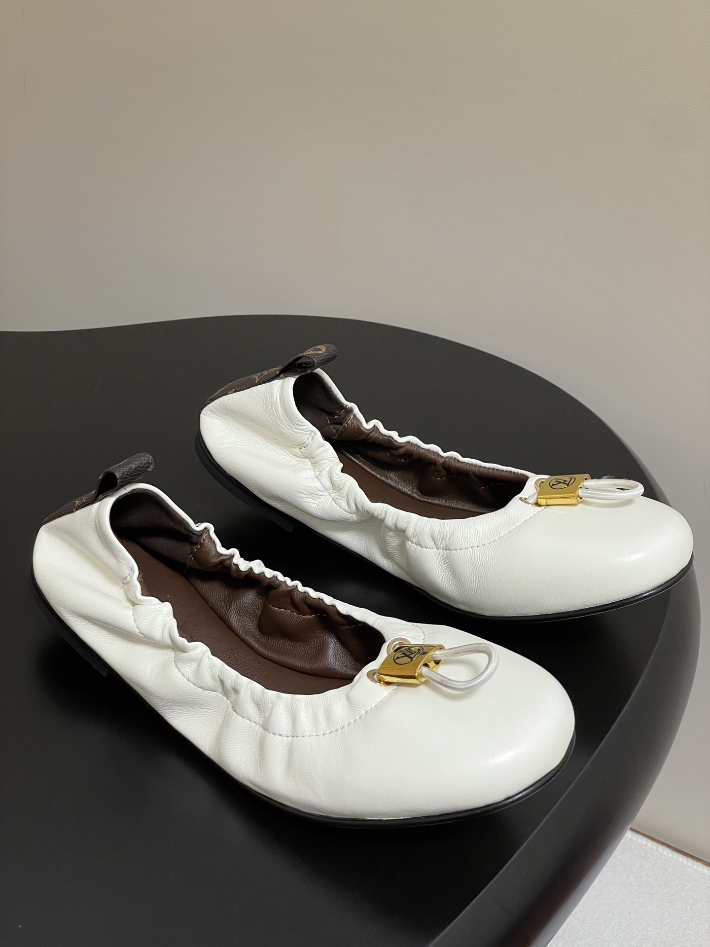 Louis Vuitton LV Nolita Ballet Flat(EU35-41)