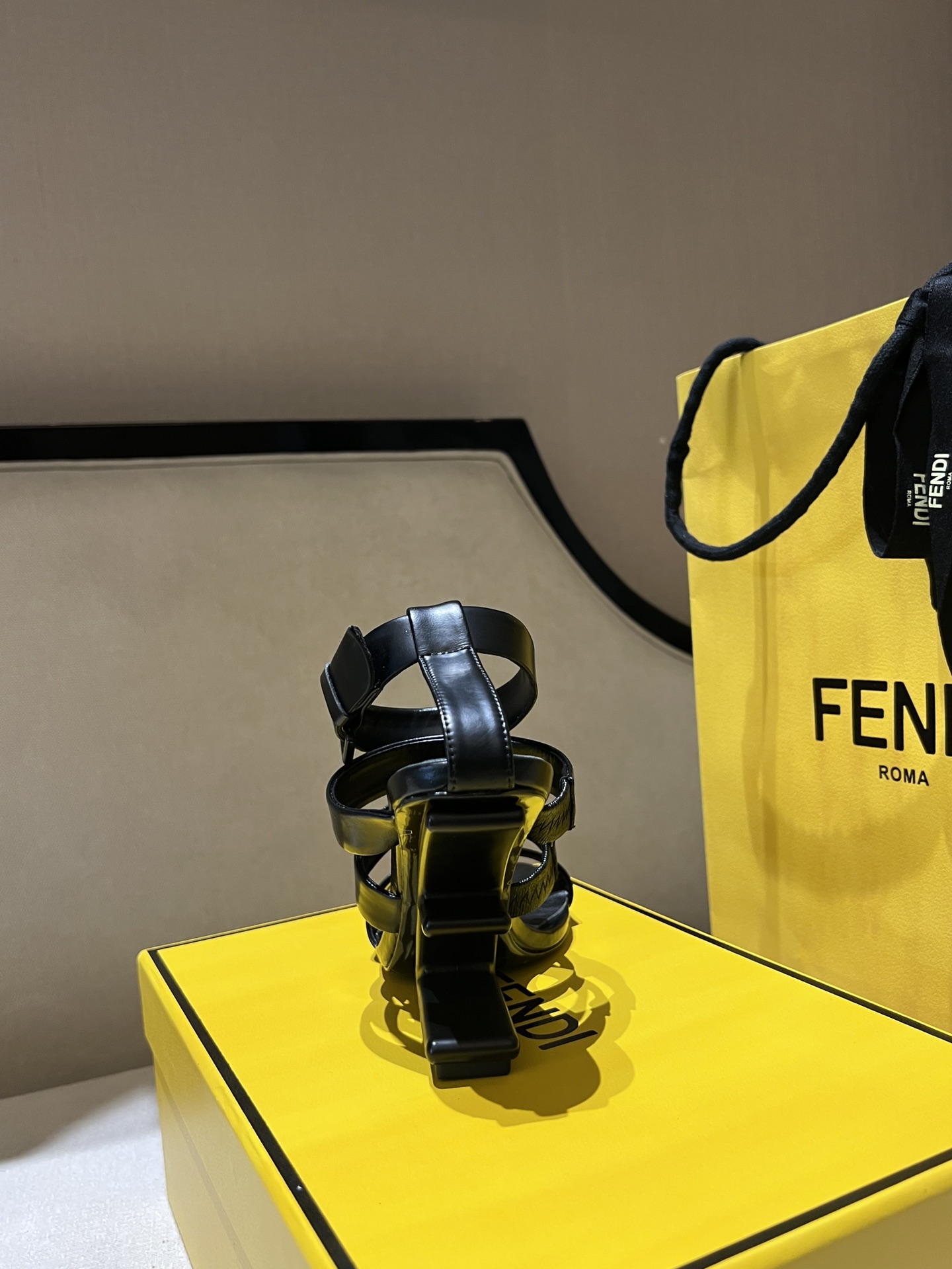 Fendi 2025ss Slides(EU35-41)