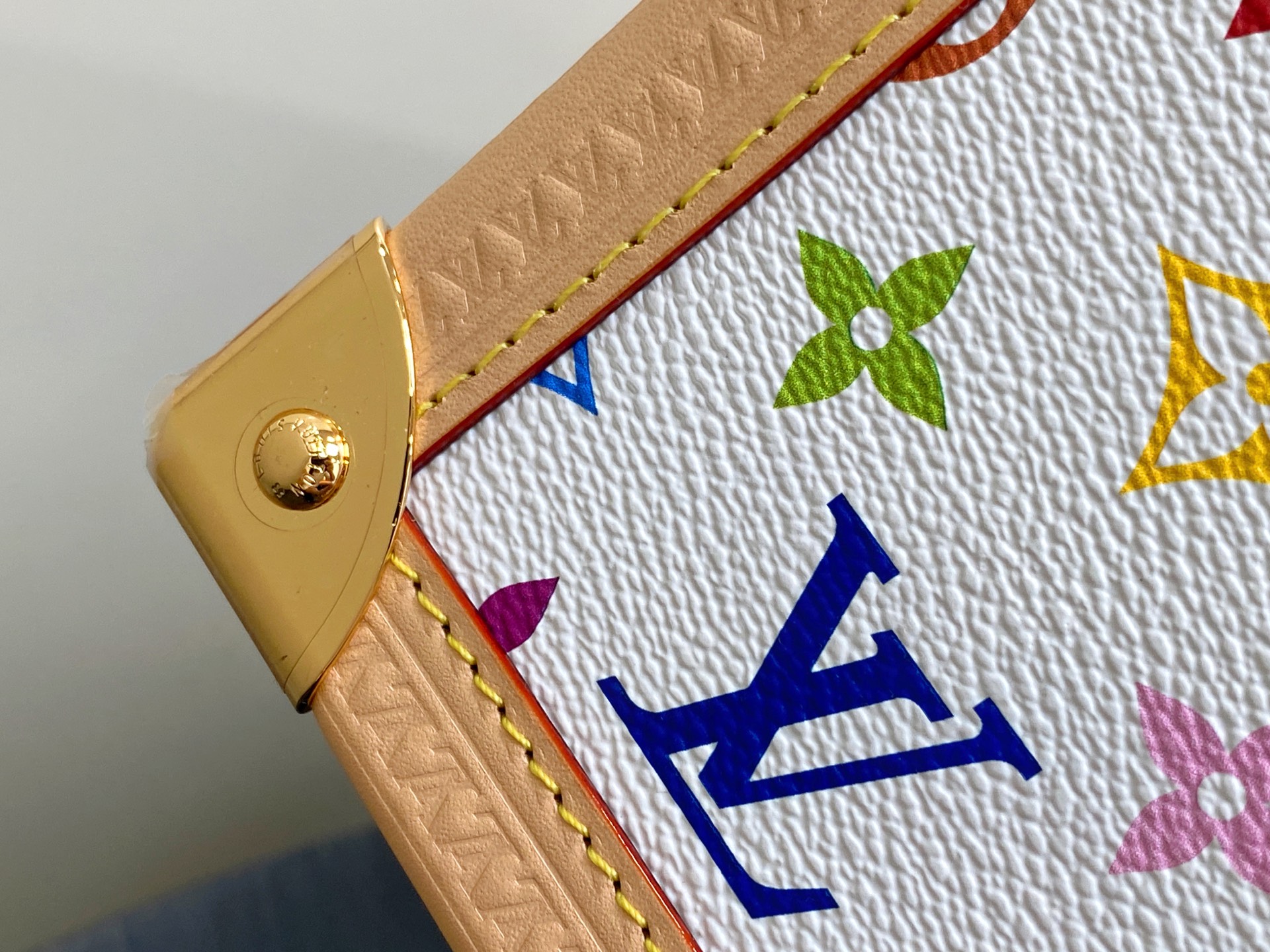 Louis Vuitton X TM Onthego MM-35 x 27 x 14CM