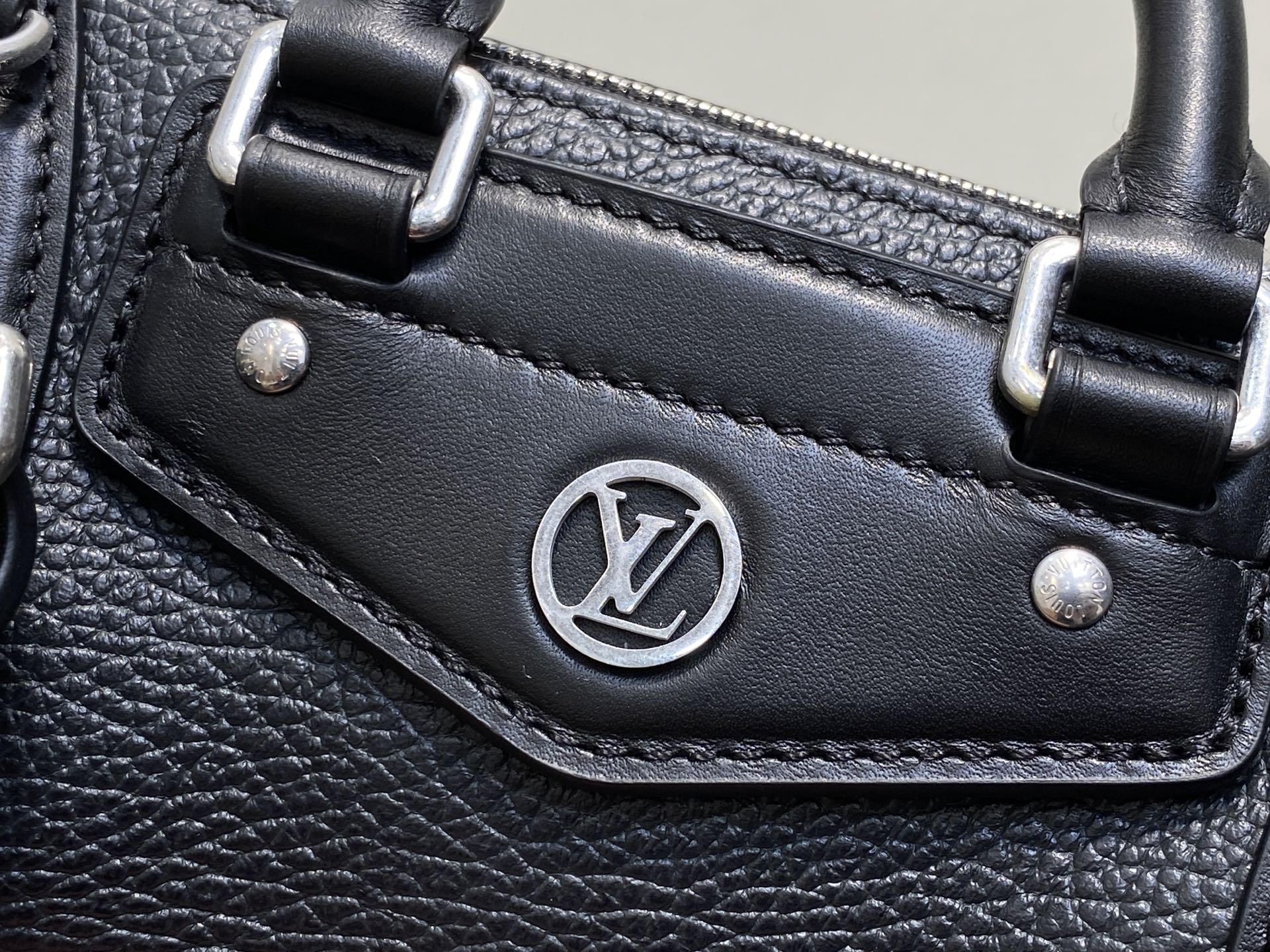 Louis Vuitton Nano LV Rider (10 x 10 x 23CM)