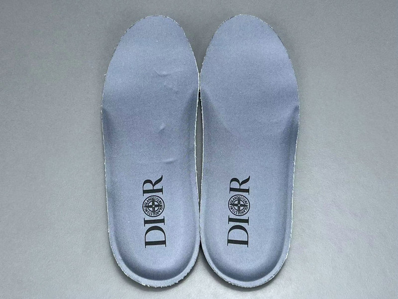 Di0r B30 Sneaker