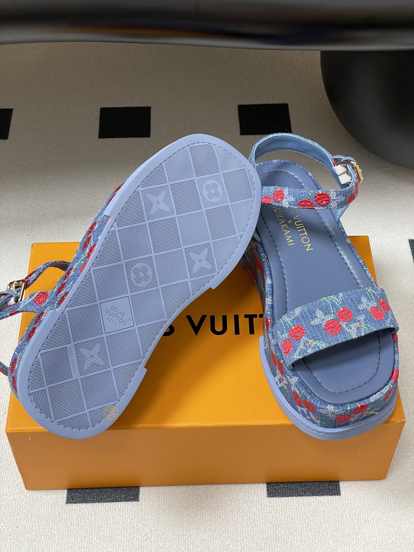 Louis Vuitton Maya Flatform Sandals(EU35-41)