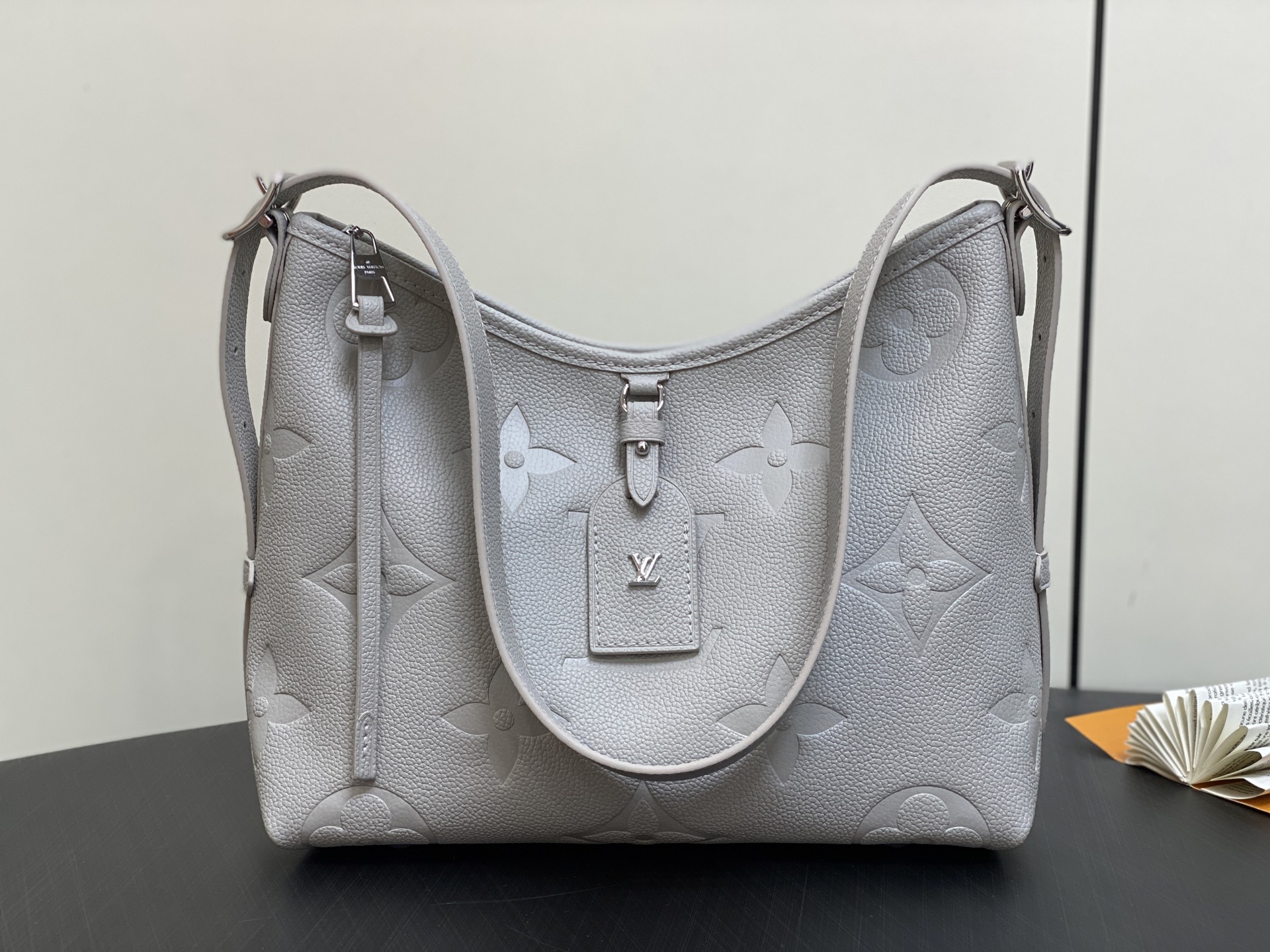 Louis Vuitton CarryAll Bag (29 x 24 x 12 CM)