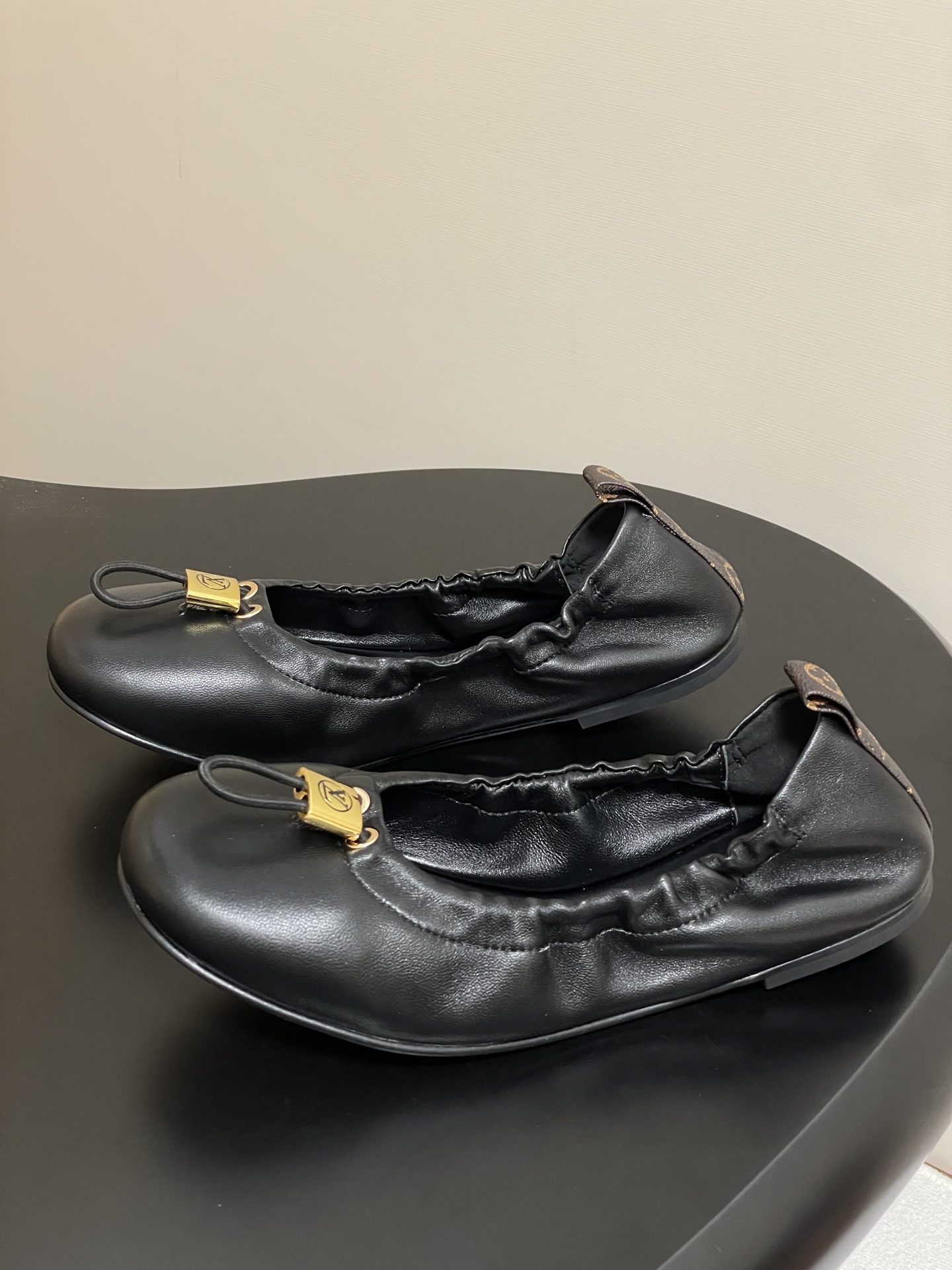 Louis Vuitton LV Nolita Ballet Flat(EU35-41)