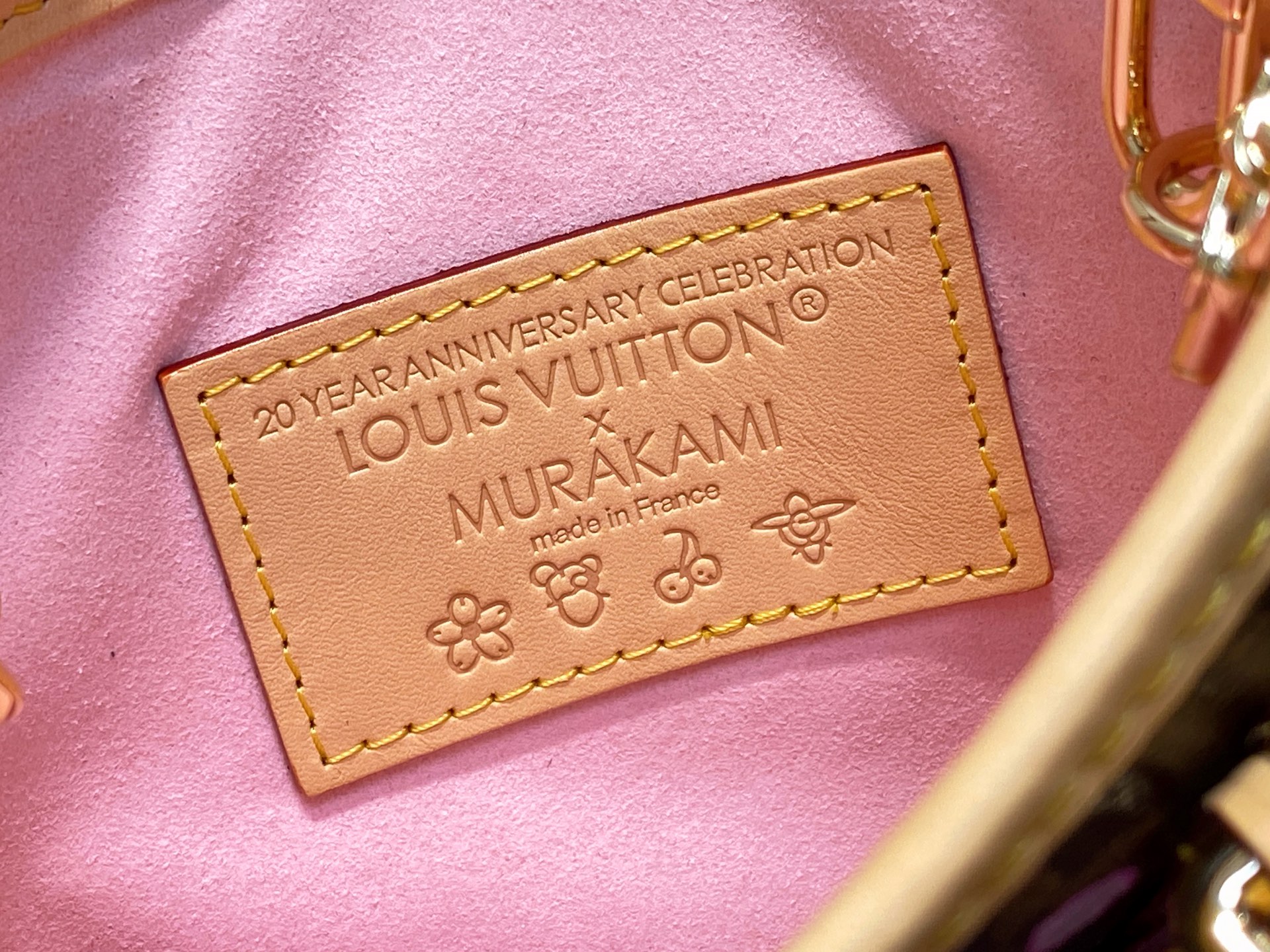 Louis Vuitton XTM Nano Bucket(13x17x9CM)