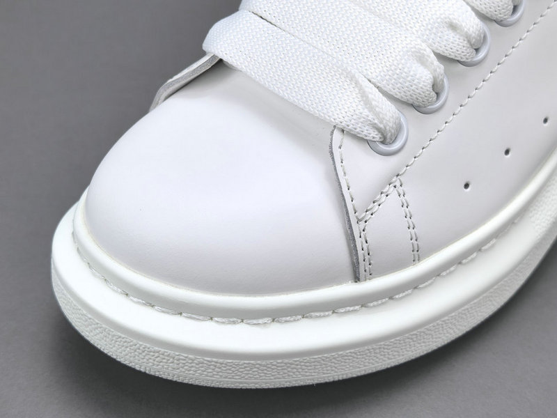 Alexander McQueen Sneaker