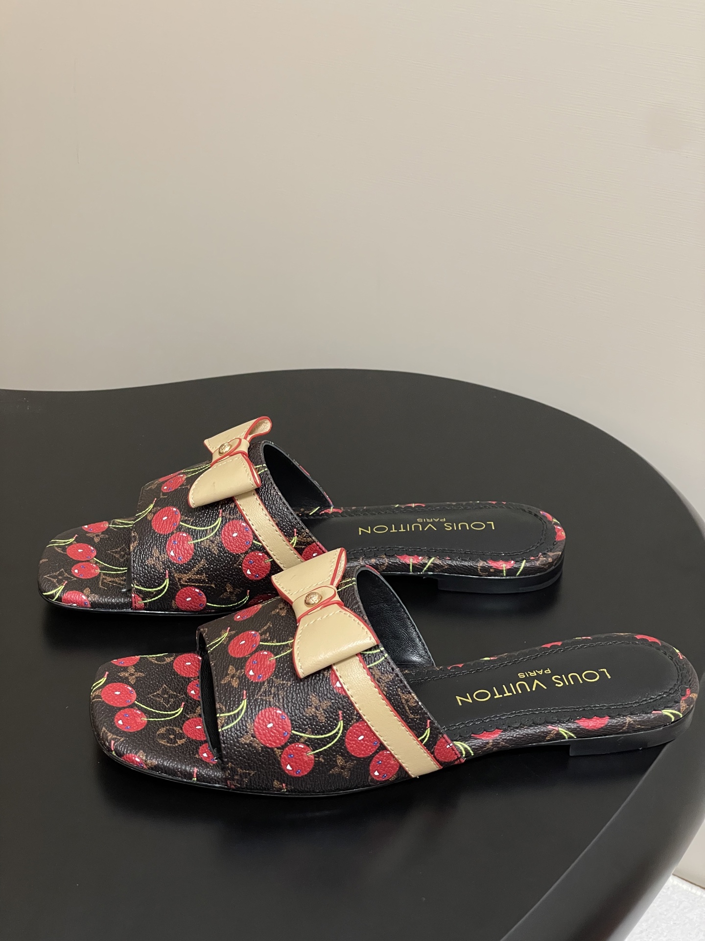 Louis Vuitton X TM Slides(EU35-41)
