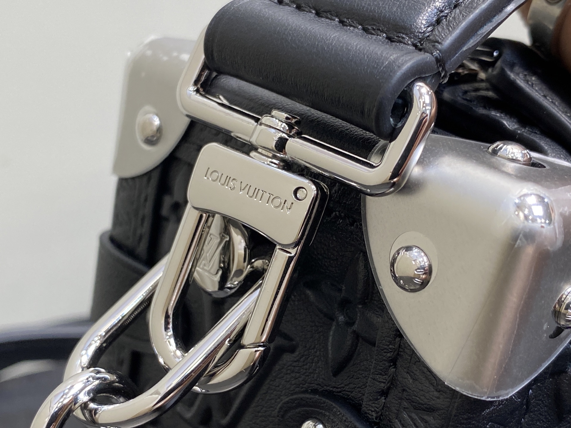 Louis Vuitton Petite Malle  Bag(21 x 14 x 6CM)