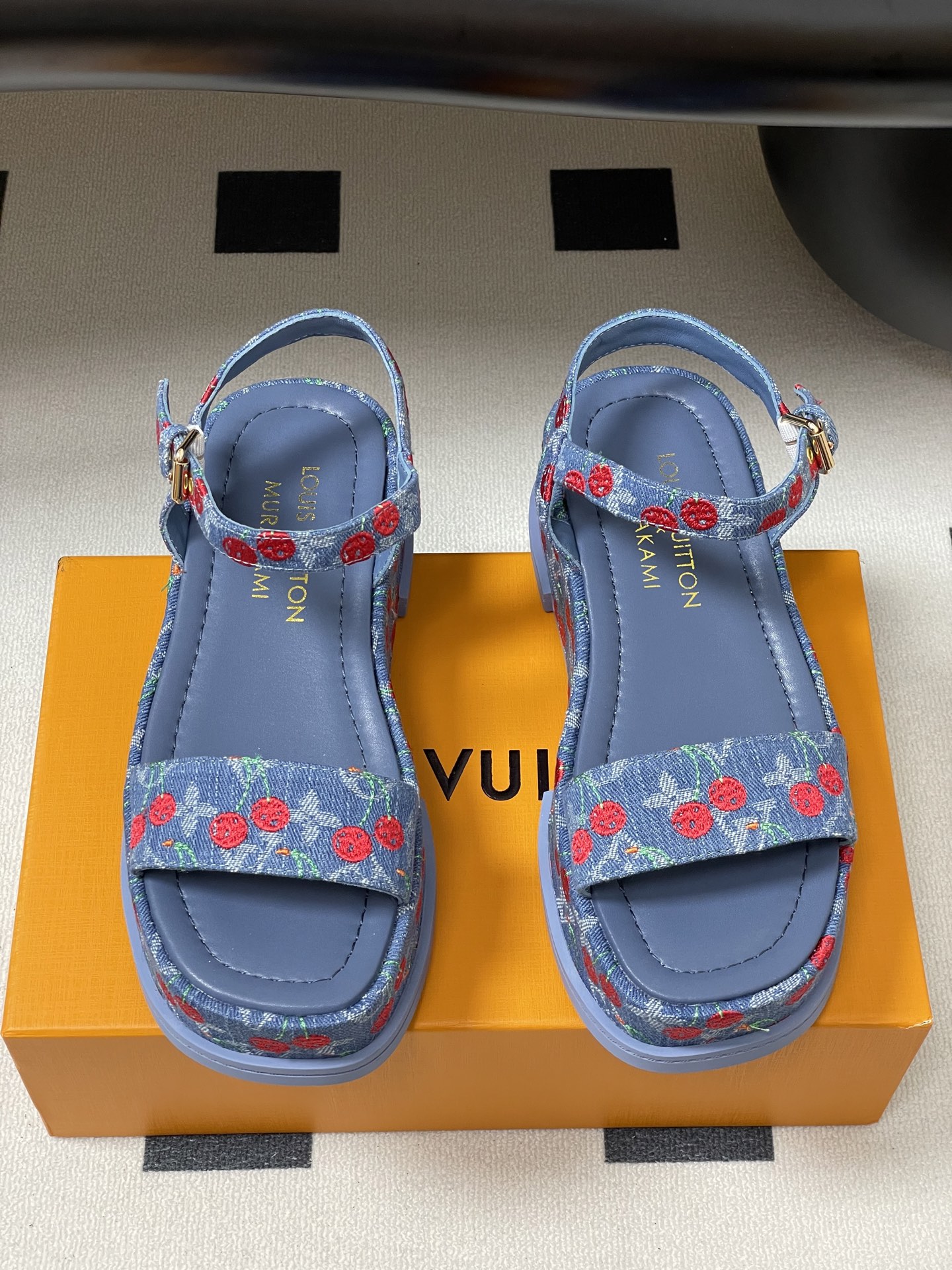 Louis Vuitton Maya Flatform Sandals(EU35-41)