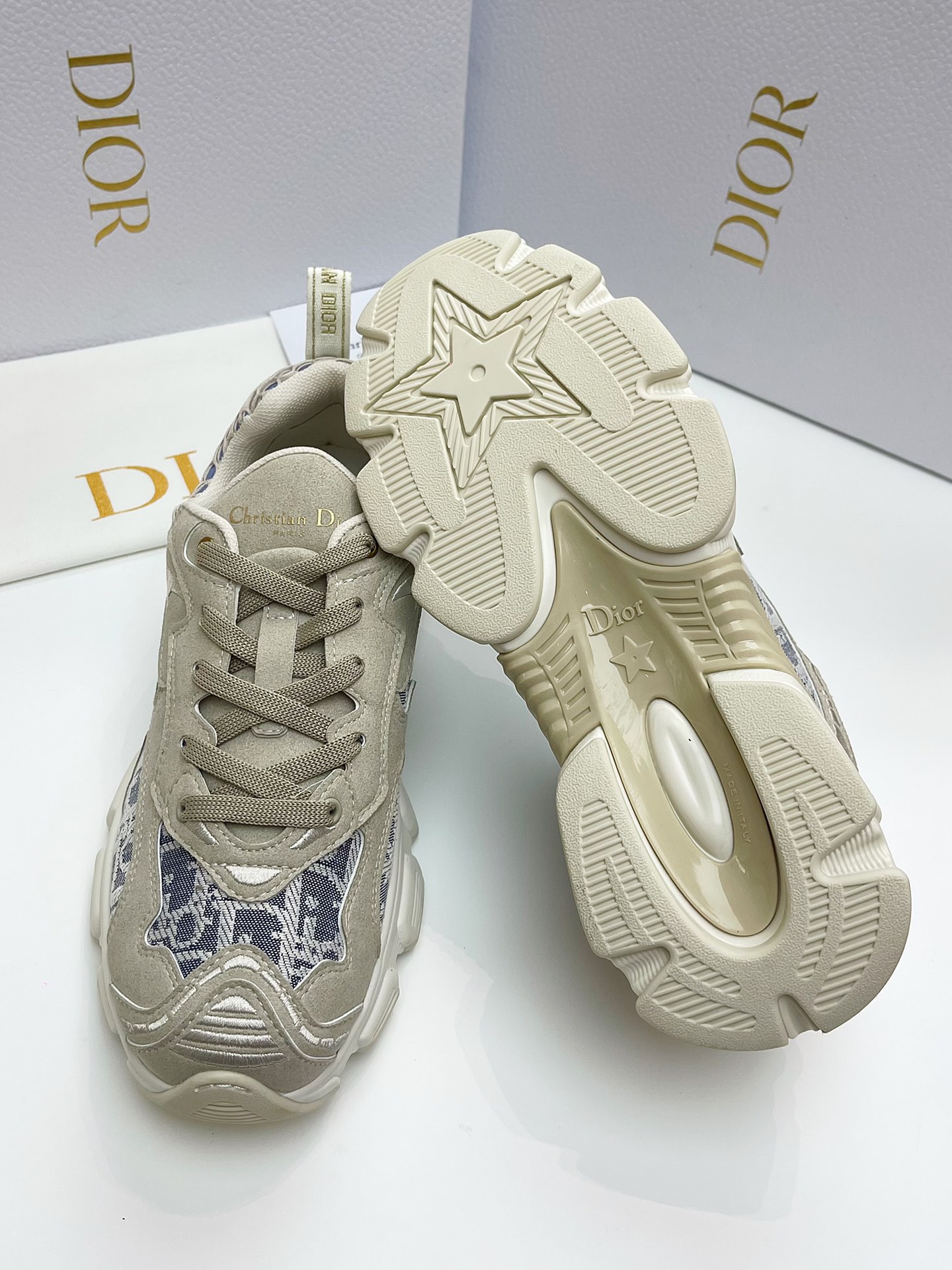 Dior 2025ss Vibe Sneaker(EU35-41)