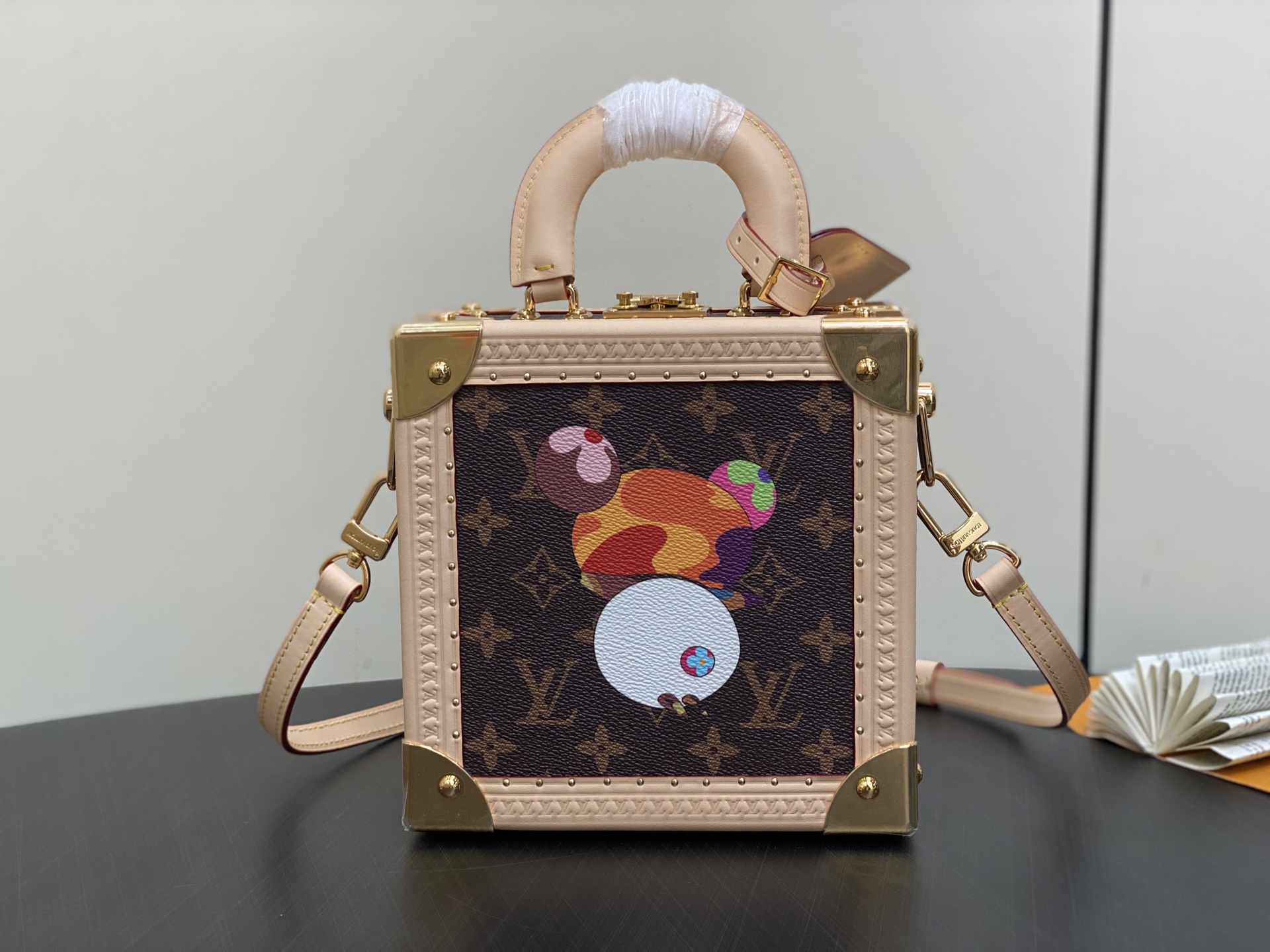 Louis Vuitton x TM Box Bag (17 x 17 x 8 CM)