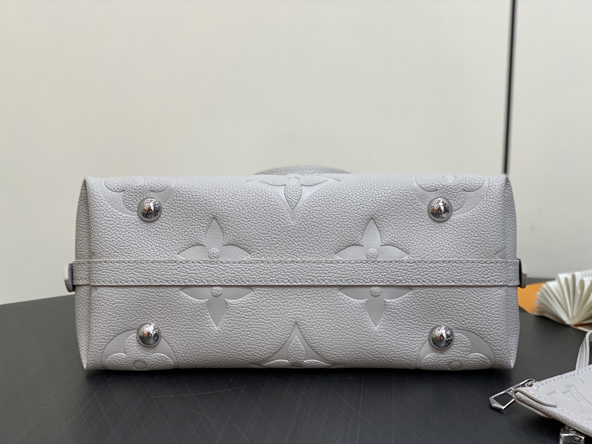 Louis Vuitton CarryAll Bag (29 x 24 x 12 CM)