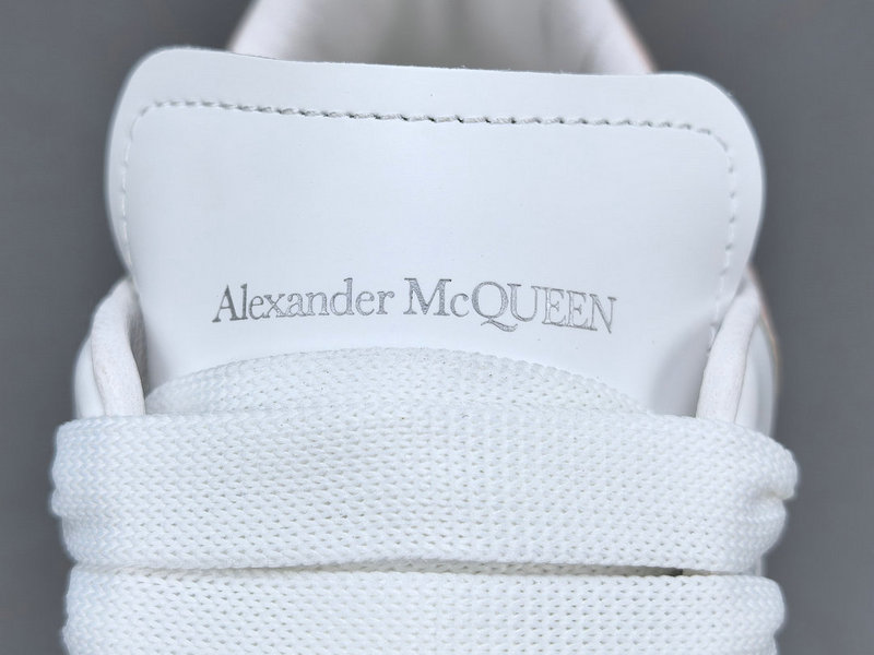 Alexander McQueen Sneaker