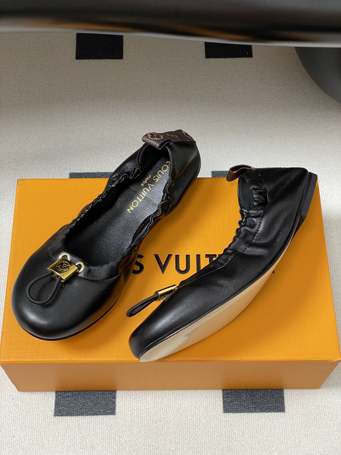 Louis Vuitton LV Nolita Ballet Flat(EU35-41)