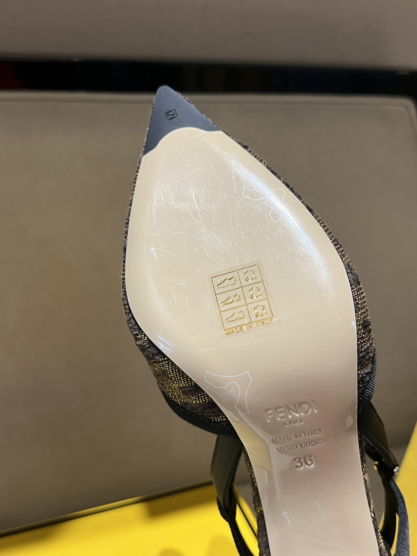 Fendi 2025ss Colibrì Lite Heel(EU35-41)