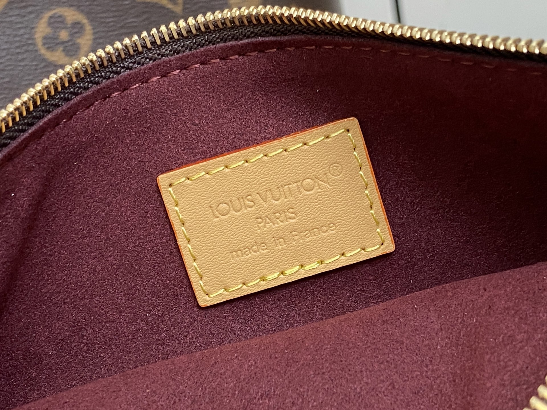 Louis Vuitton All In Bucket31 x 18 x 26CM)