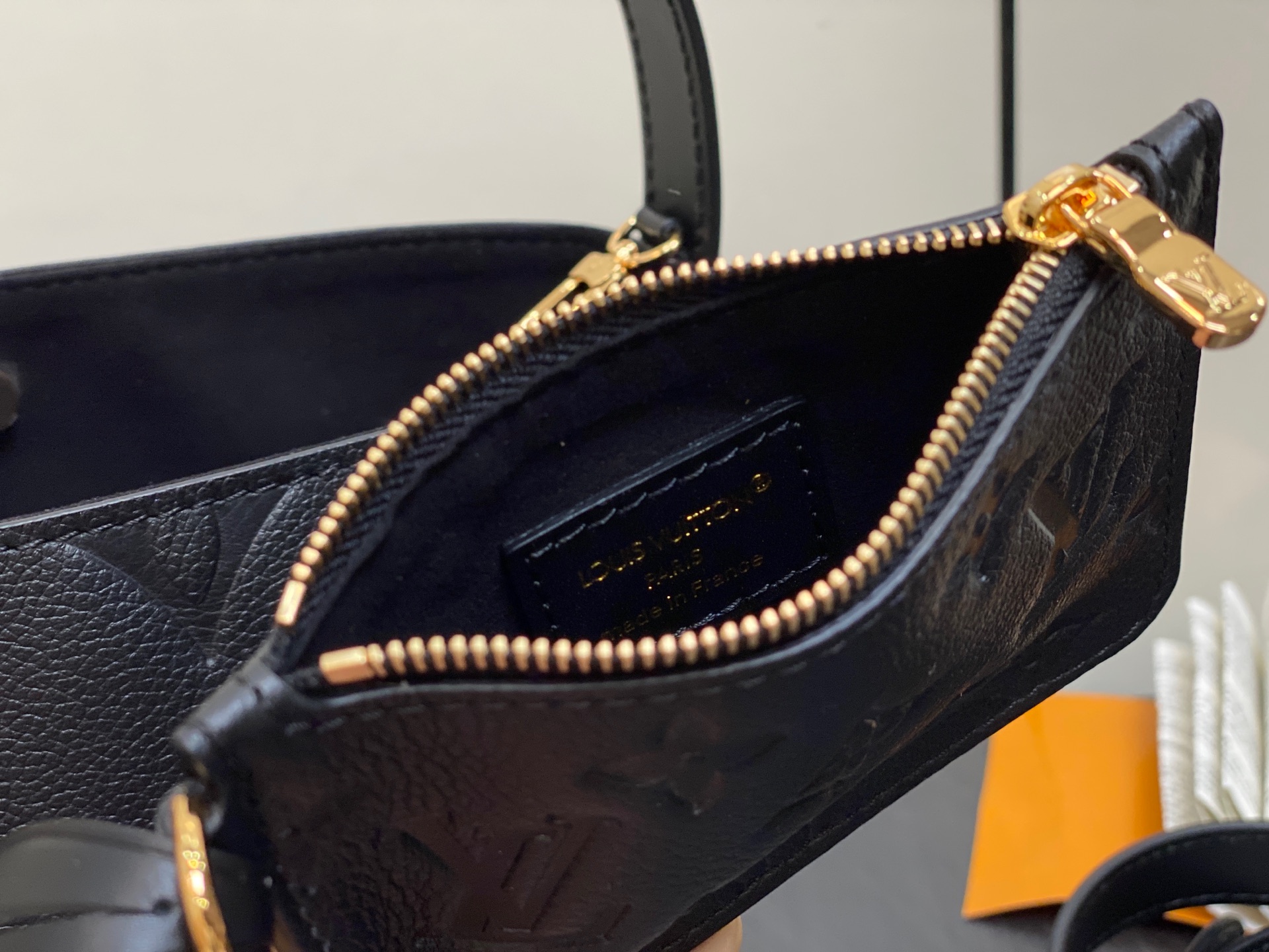 Louis Vuitton All In Bucket(18 x 12 x 16CM)