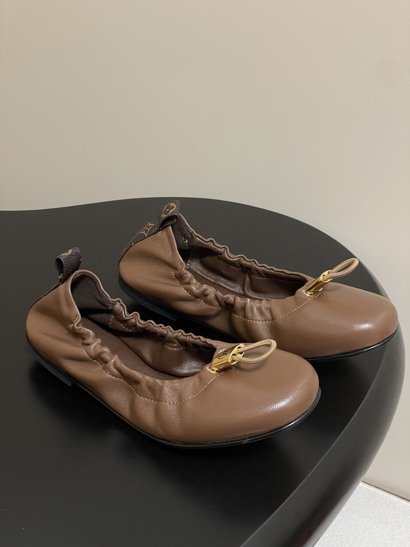 Louis Vuitton LV Nolita Ballet Flat(EU35-41)