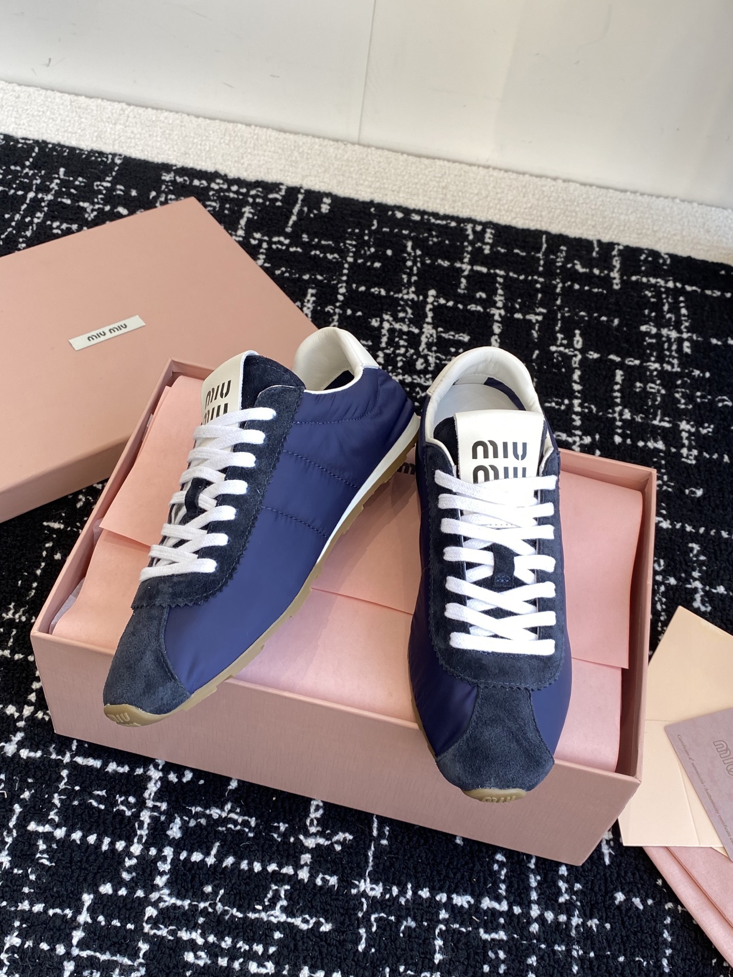 Miumiu Sneaker(EU35-41)