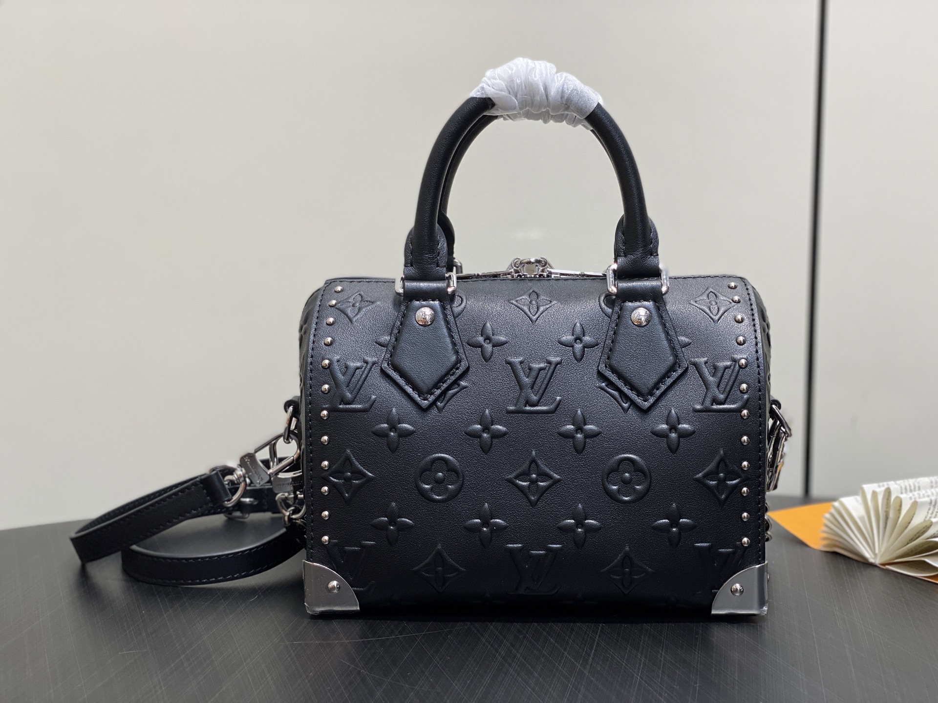 LV Speedy Monogram Bold Speedy 20 Trunk(13.5 x 12 x 20.5CM)