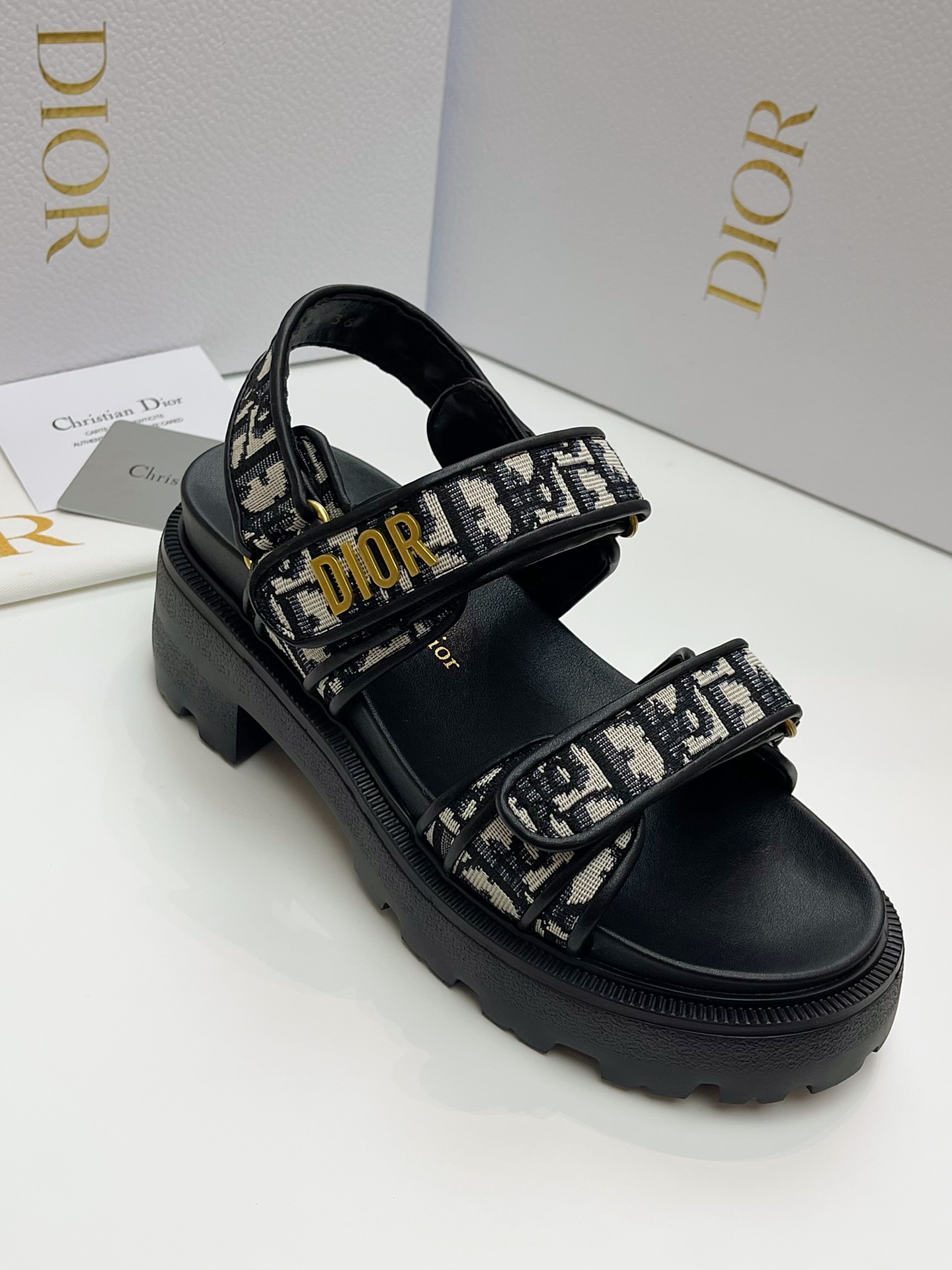 D*or 2025SS Sandals (EU35-41)