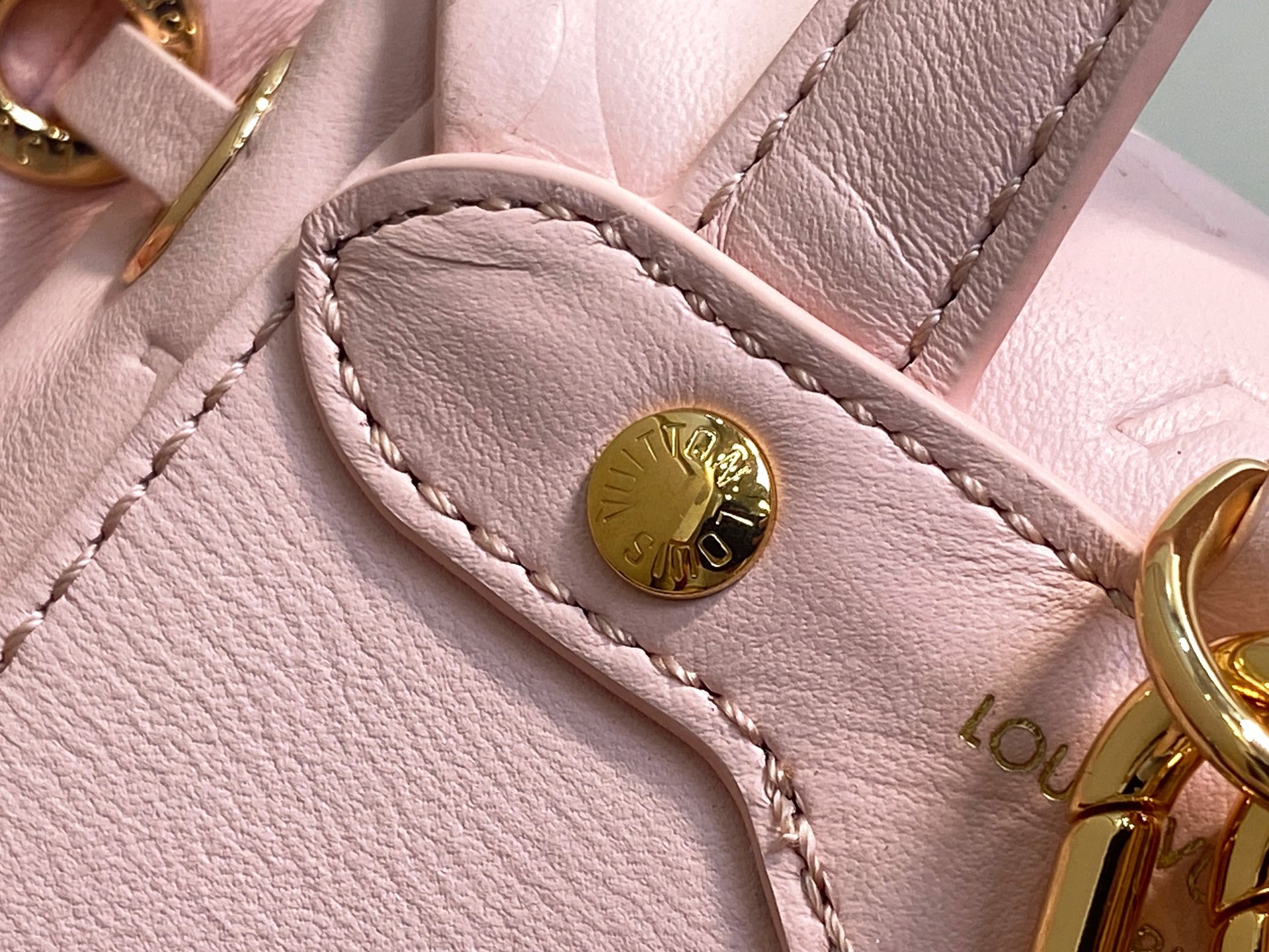 Louis Vuitton Coussin Backpack( 20 x 7.5 x 15CM)