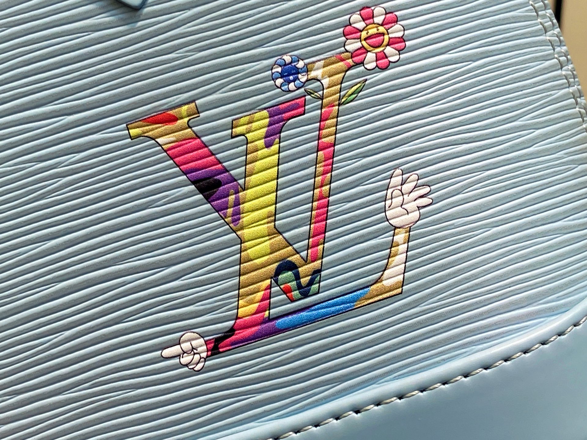 LV Alma BB(23.5 x 17.5 x 11.5CM)