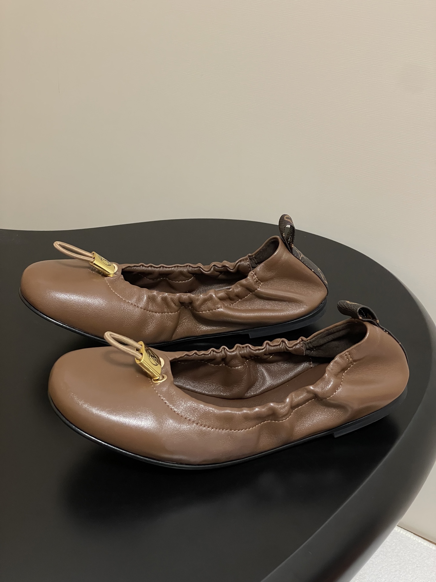 Louis Vuitton LV Nolita Ballet Flat(EU35-41)