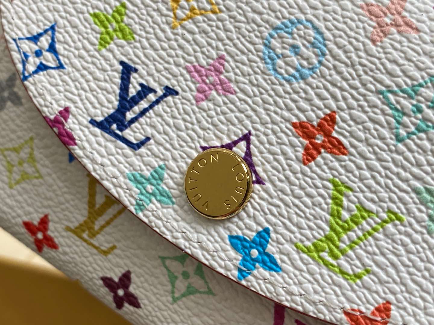 Louis Vuitton Rosalie Wallet(8 × 2.5 × 11CM)