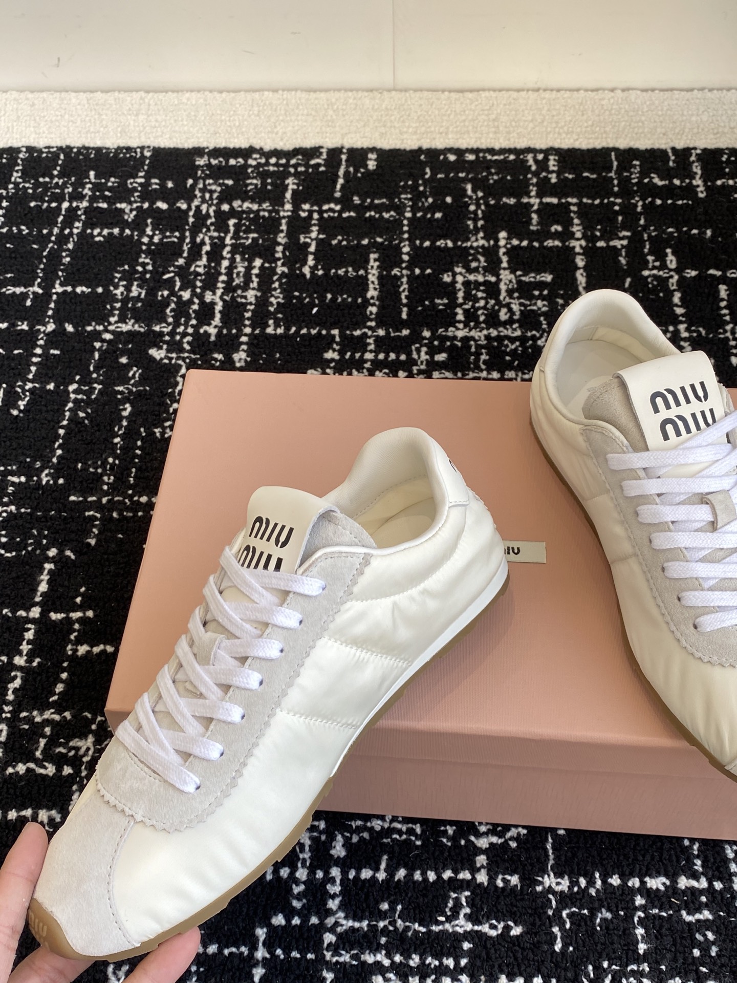 Miumiu Sneaker(EU35-41)