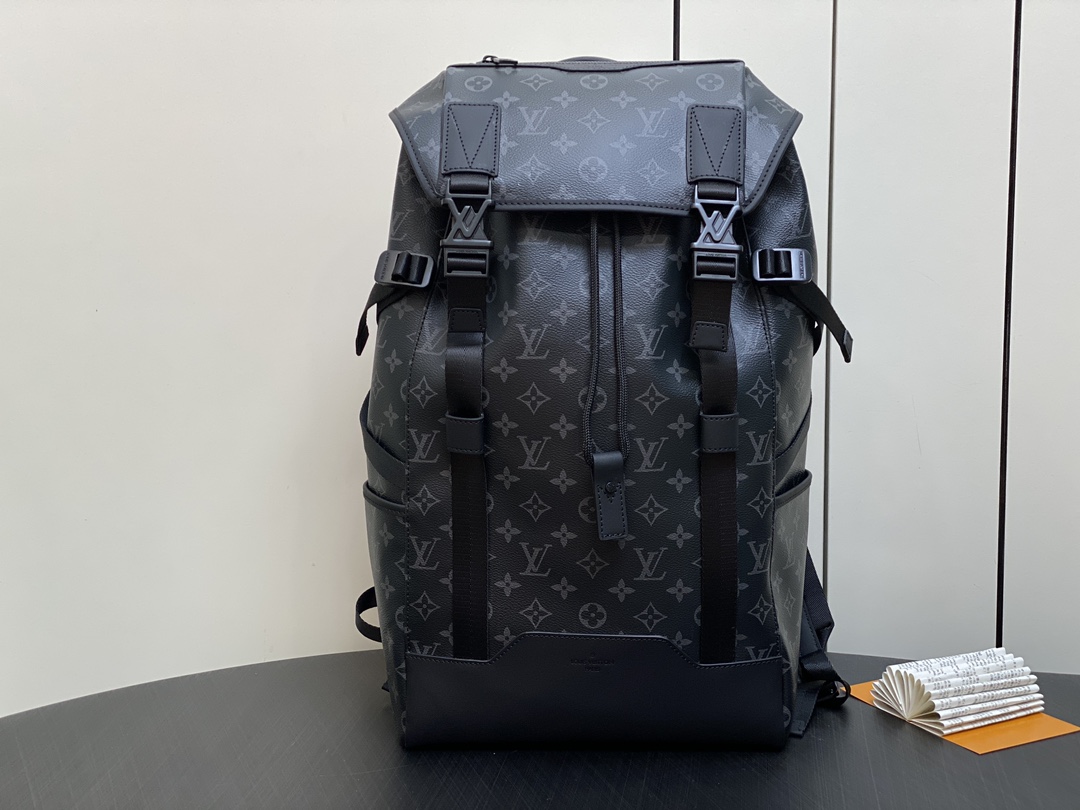 Louis Vuitton GetawayBackpack(29 x 50 x 15CM)