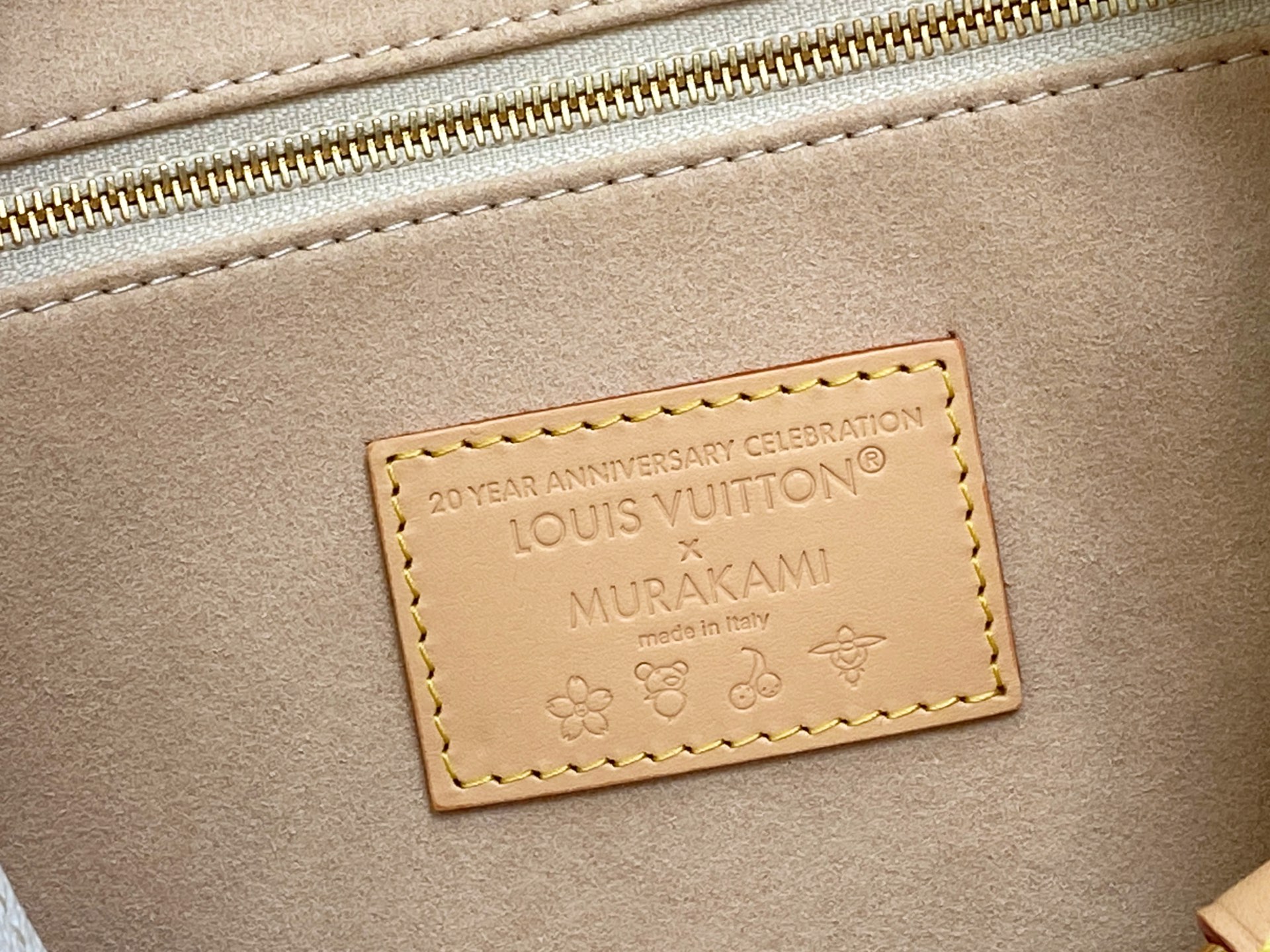 Louis Vuitton X TM Onthego MM-35 x 27 x 14CM