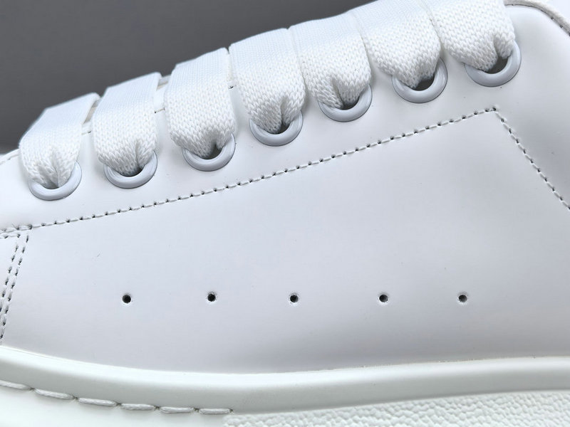 Alexander McQueen Sneaker