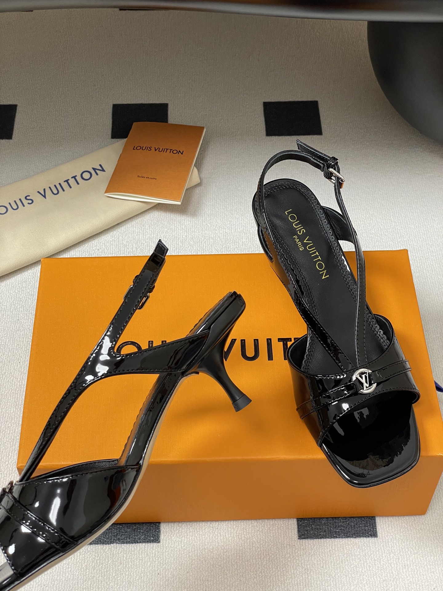 Louis Vuitton Sandals-4.5CM(EU35-41)